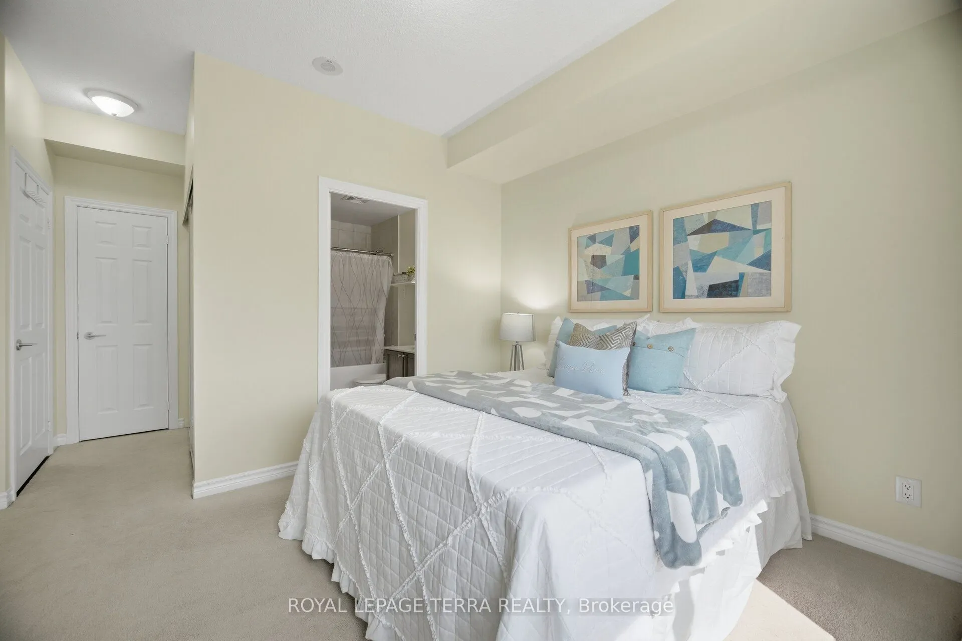 2379 Central Park Drive #1011