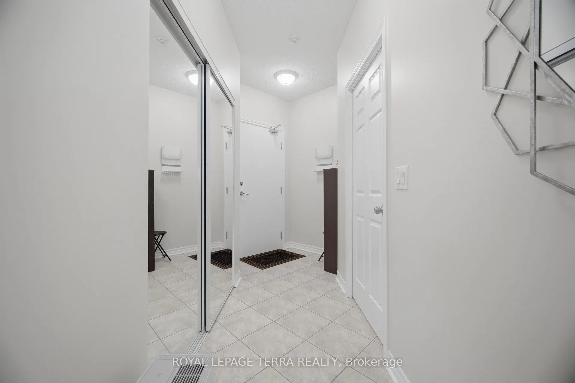 2379 Central Park Drive #1011