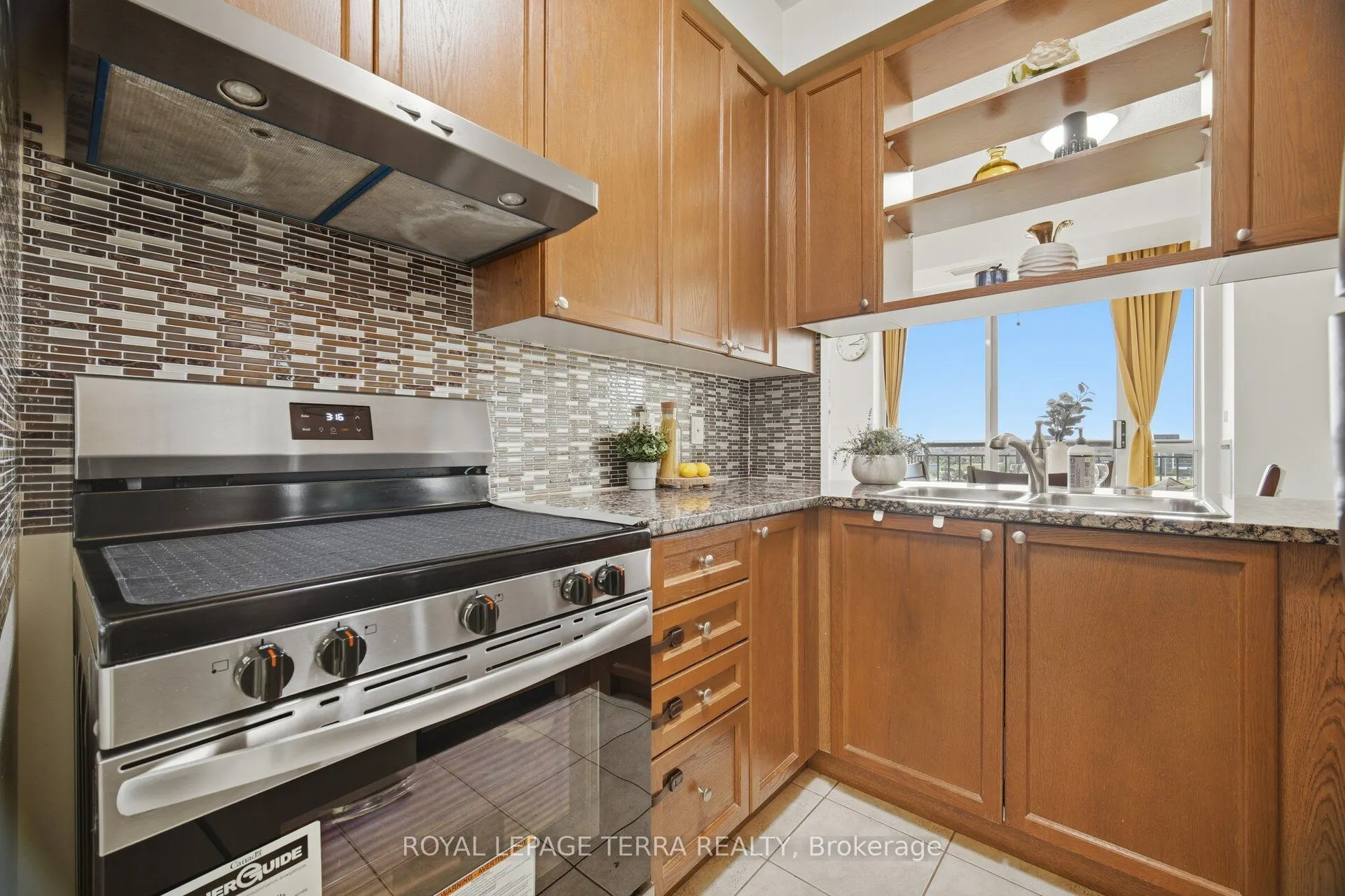 2379 Central Park Drive #1011