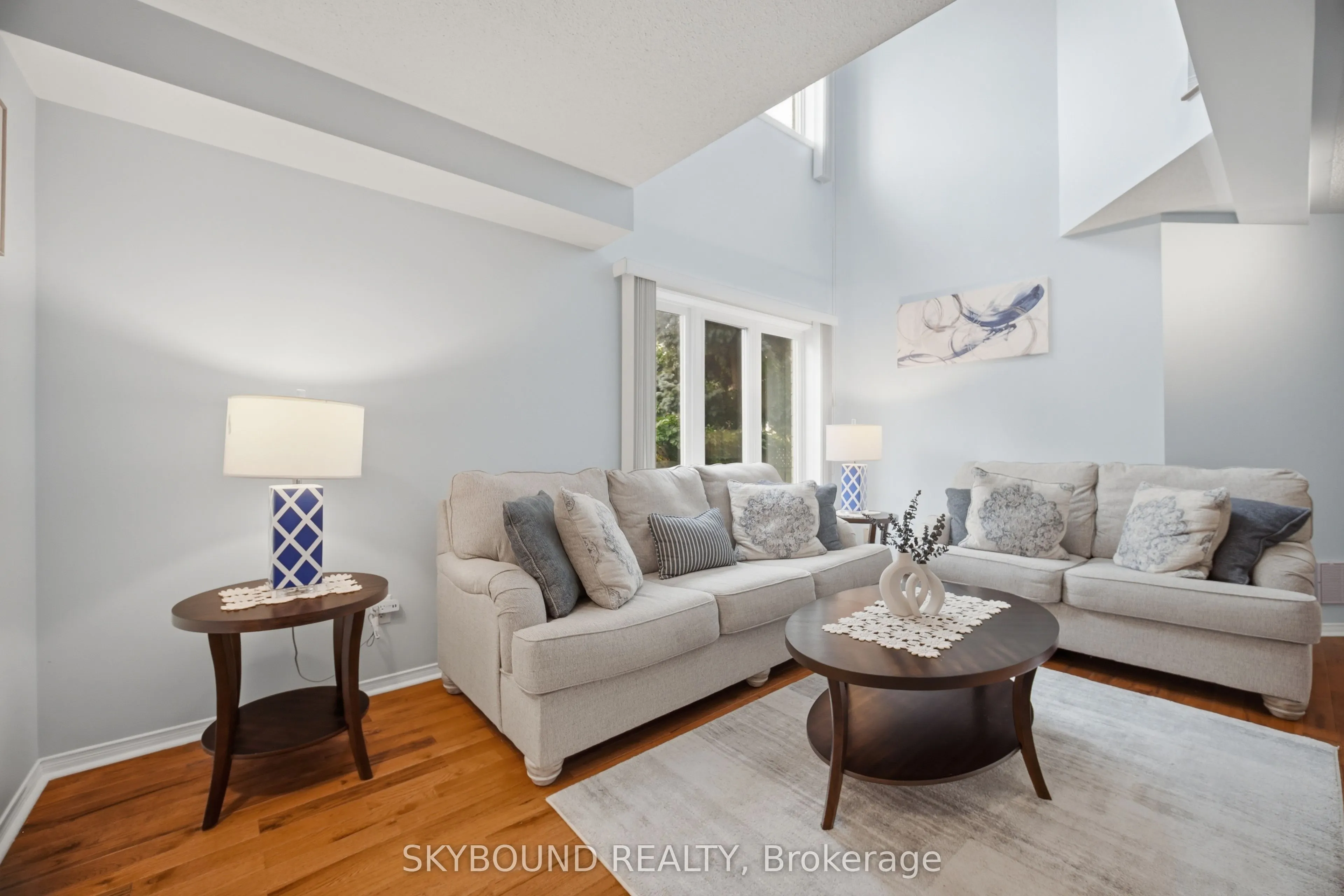 3906 Zenith Court