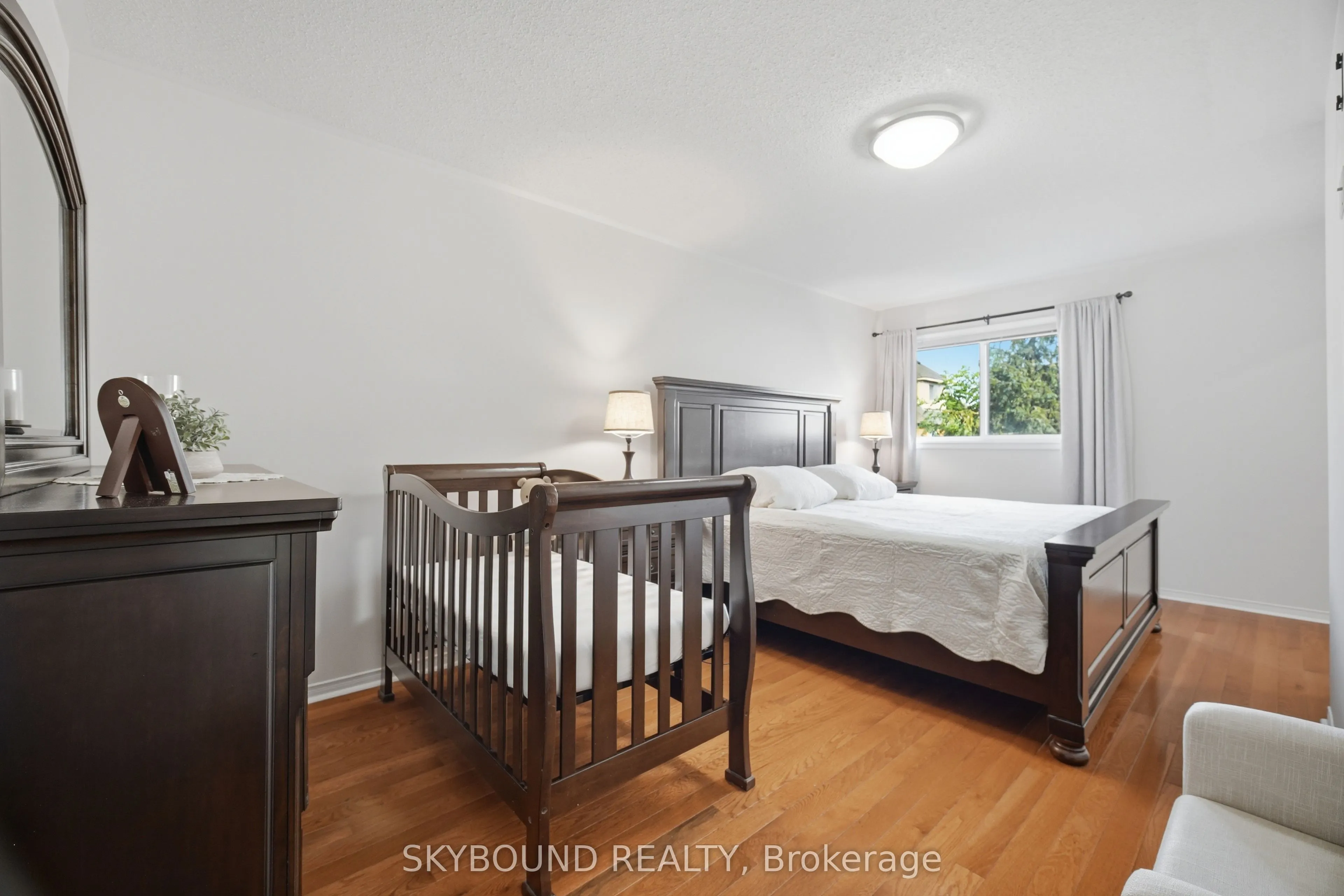 3906 Zenith Court