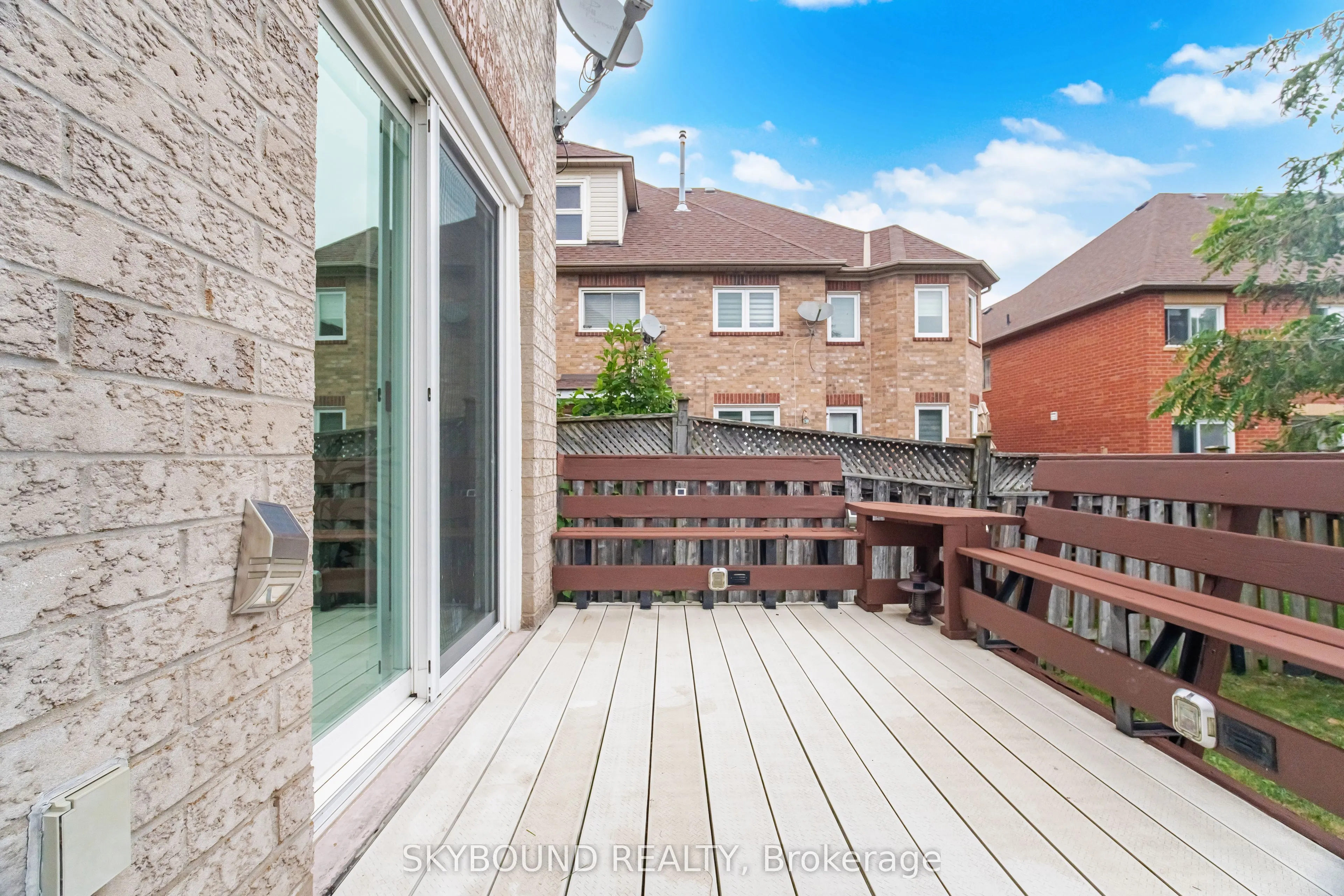 3906 Zenith Court