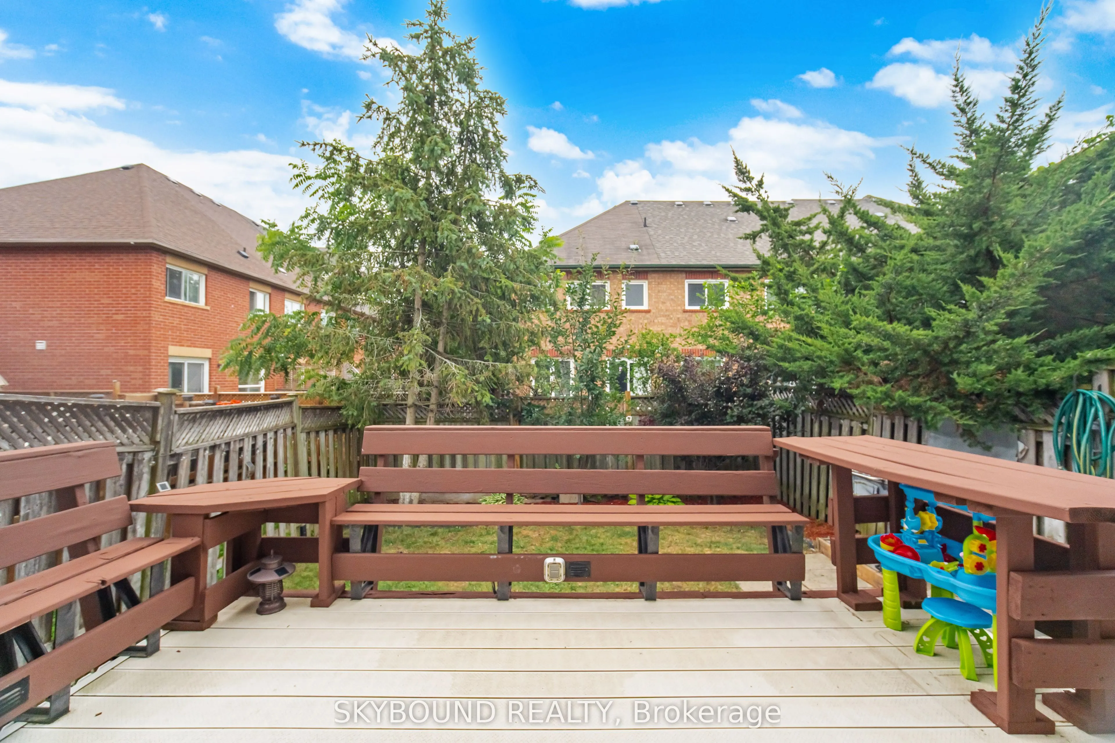 3906 Zenith Court