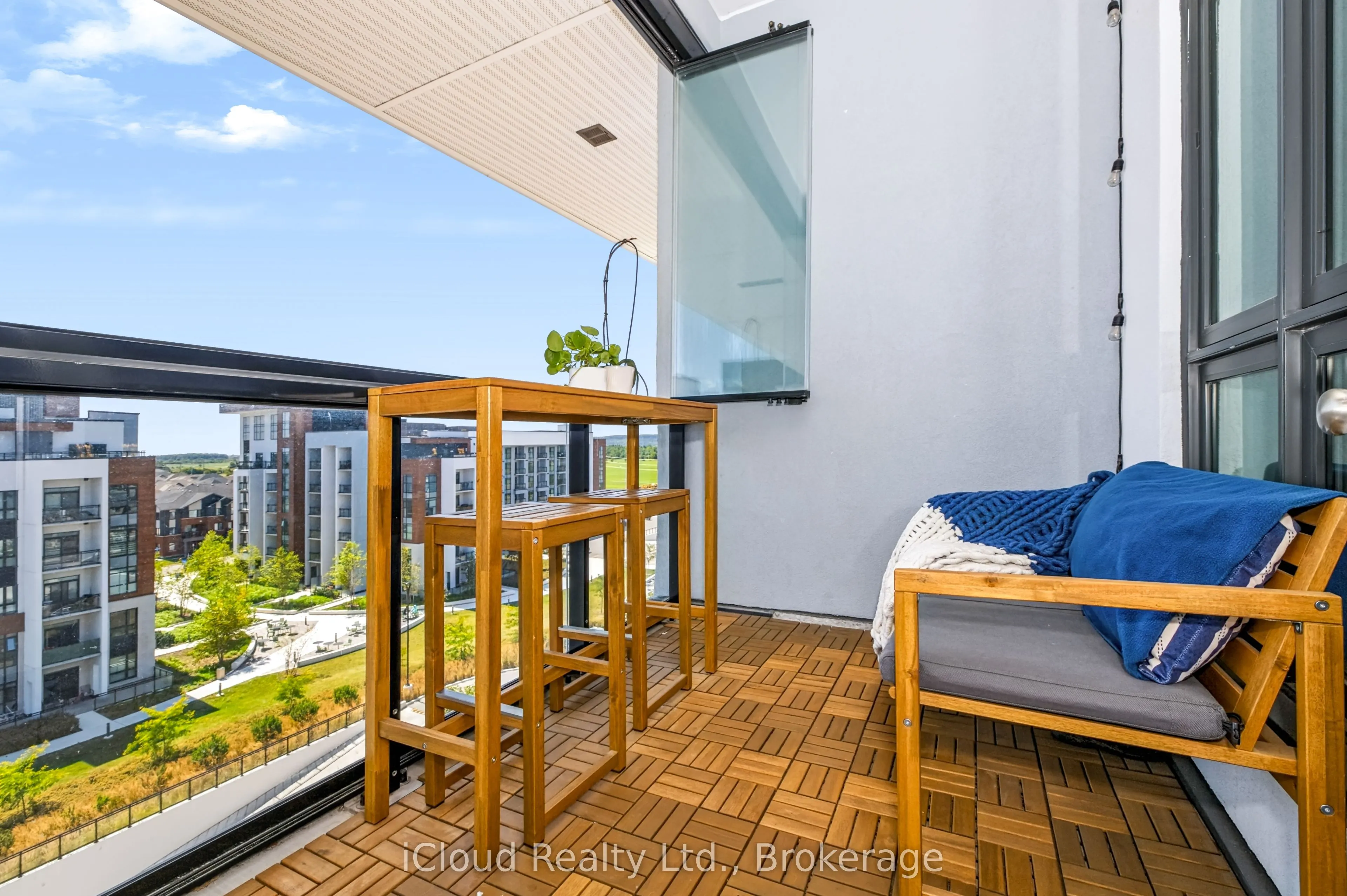 460 Gordon Krantz Avenue #612