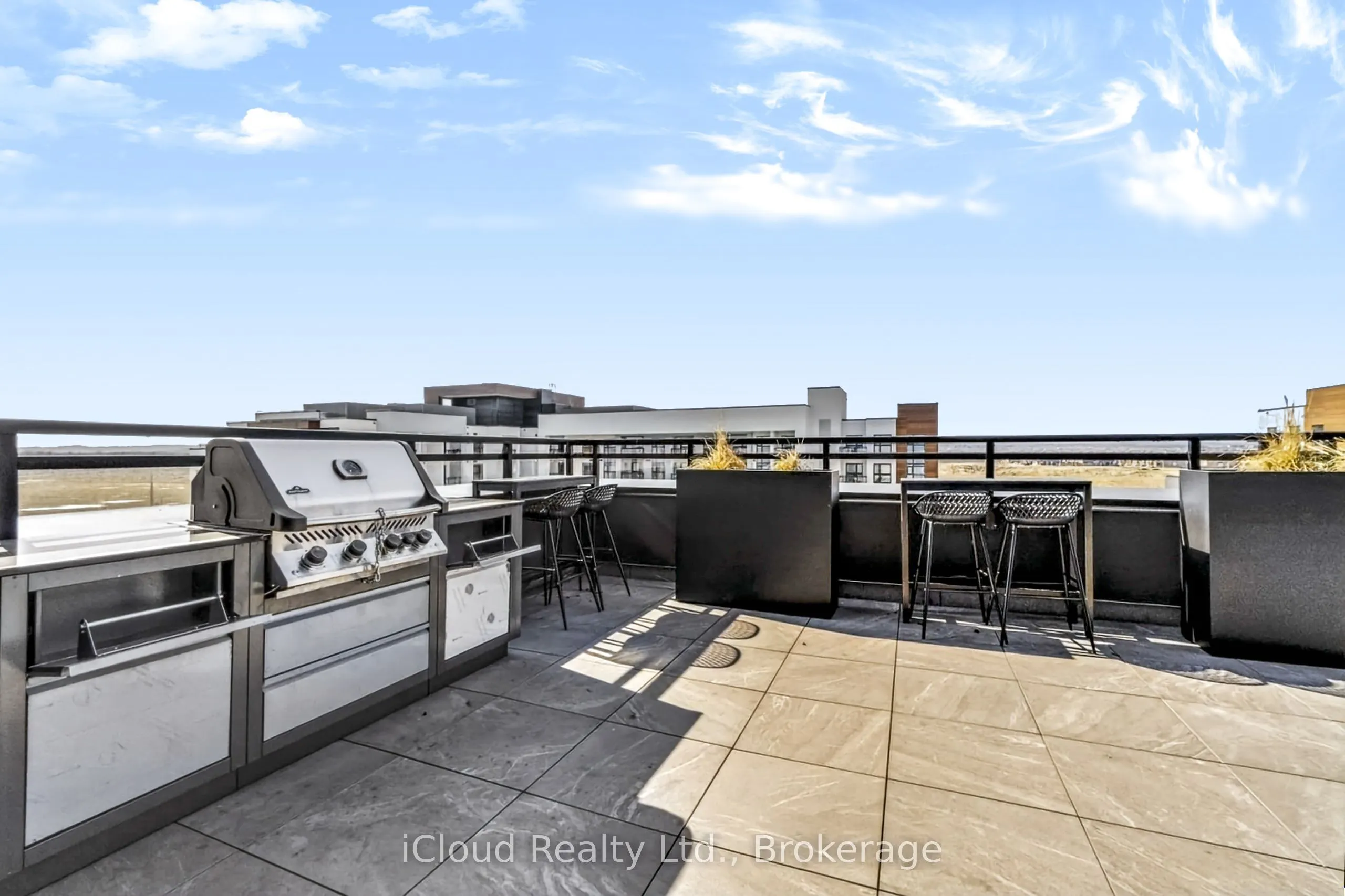 460 Gordon Krantz Avenue #612