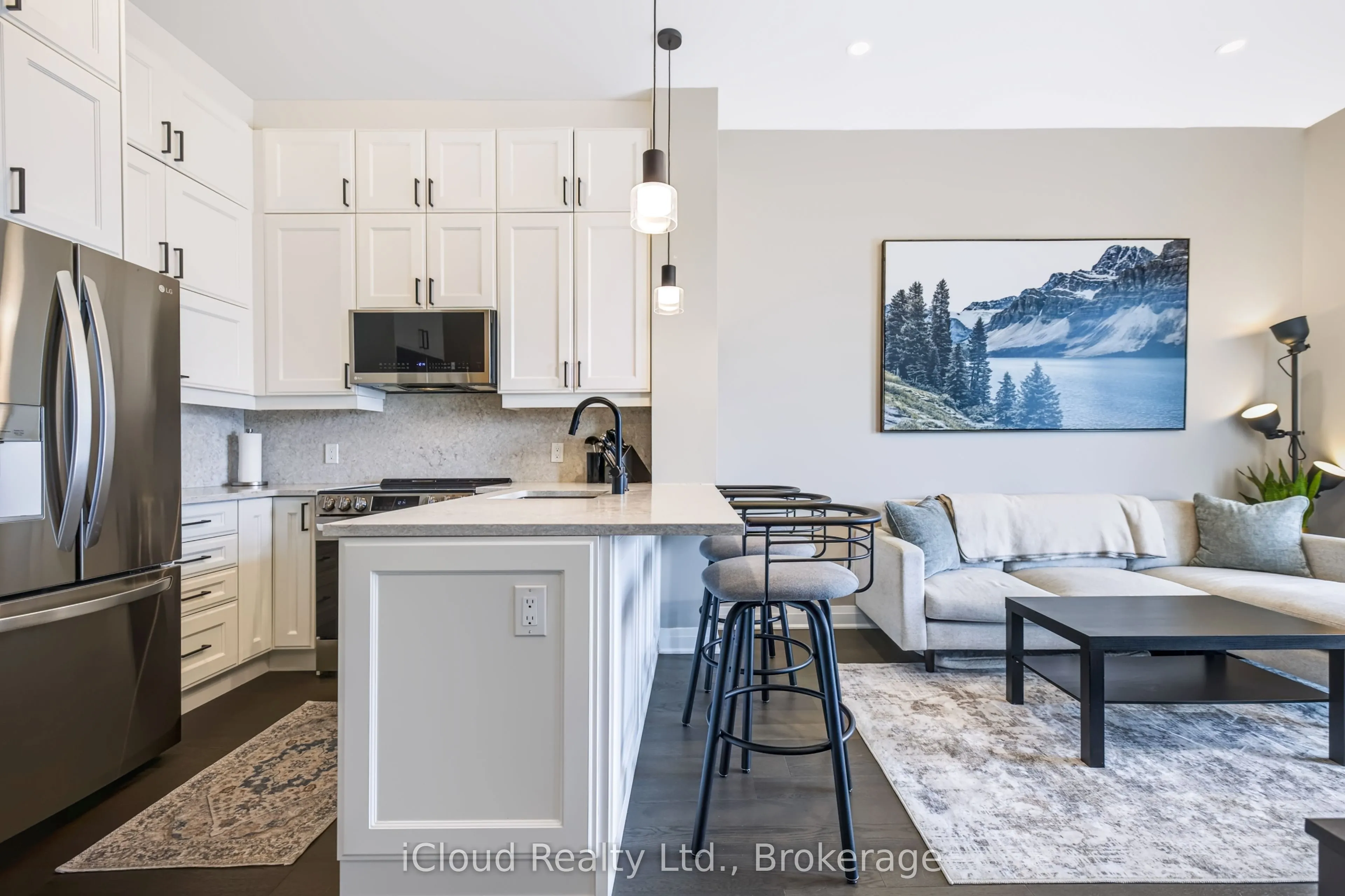 460 Gordon Krantz Avenue #612