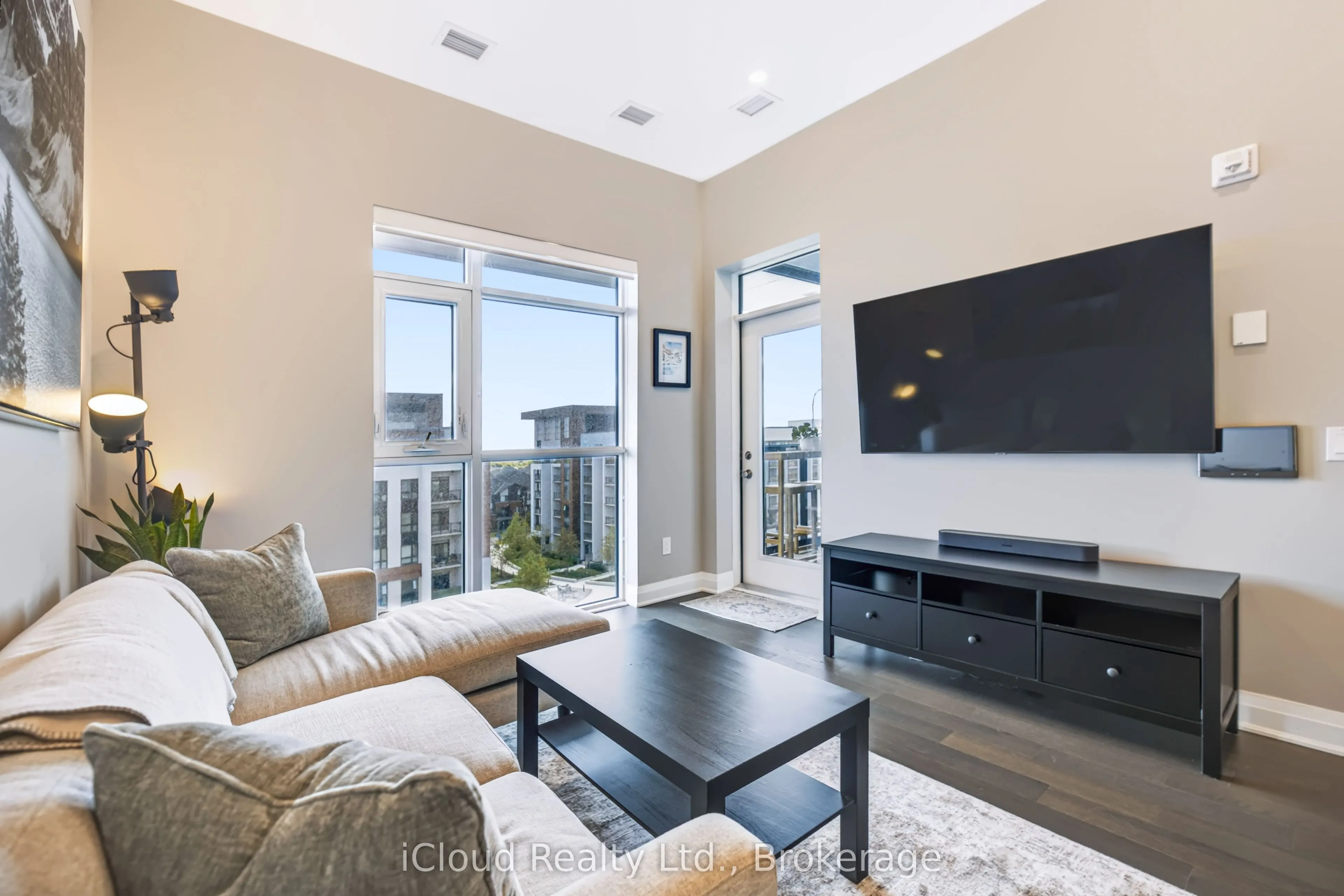 460 Gordon Krantz Avenue #612