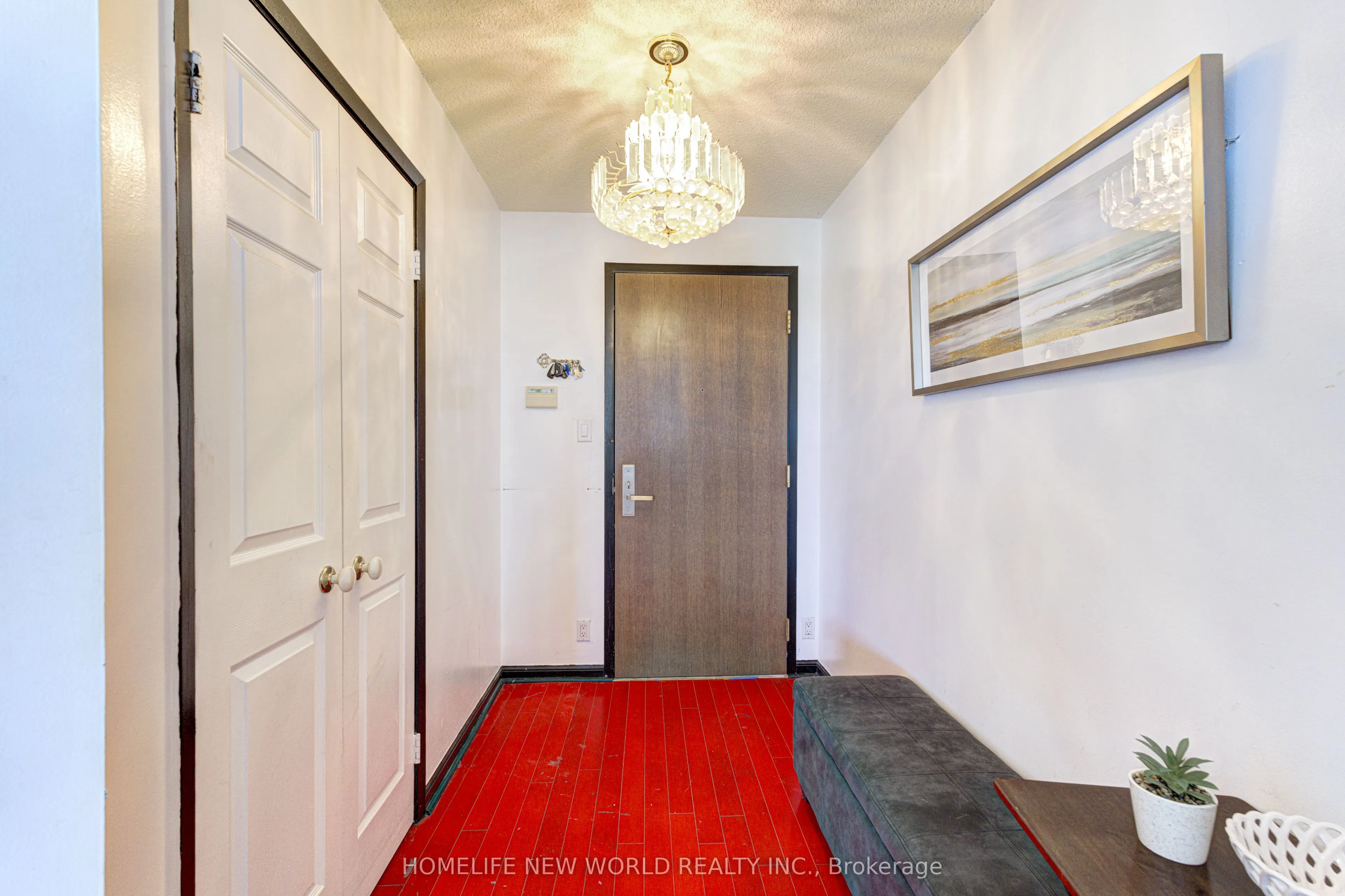 45 Kingsbridge Garden Circle #2704