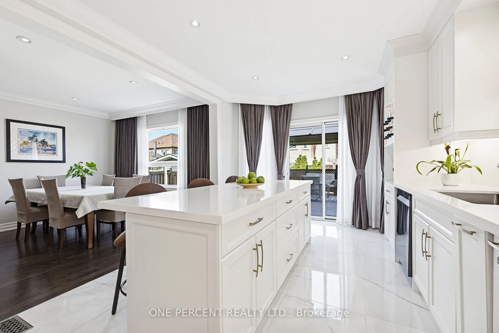 36 Coachwood Manor Court