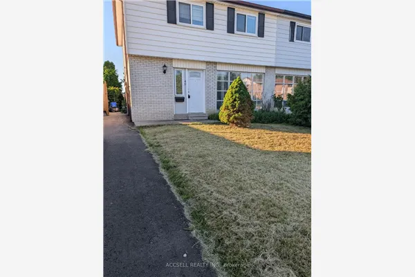 40 Flamingo Crescent