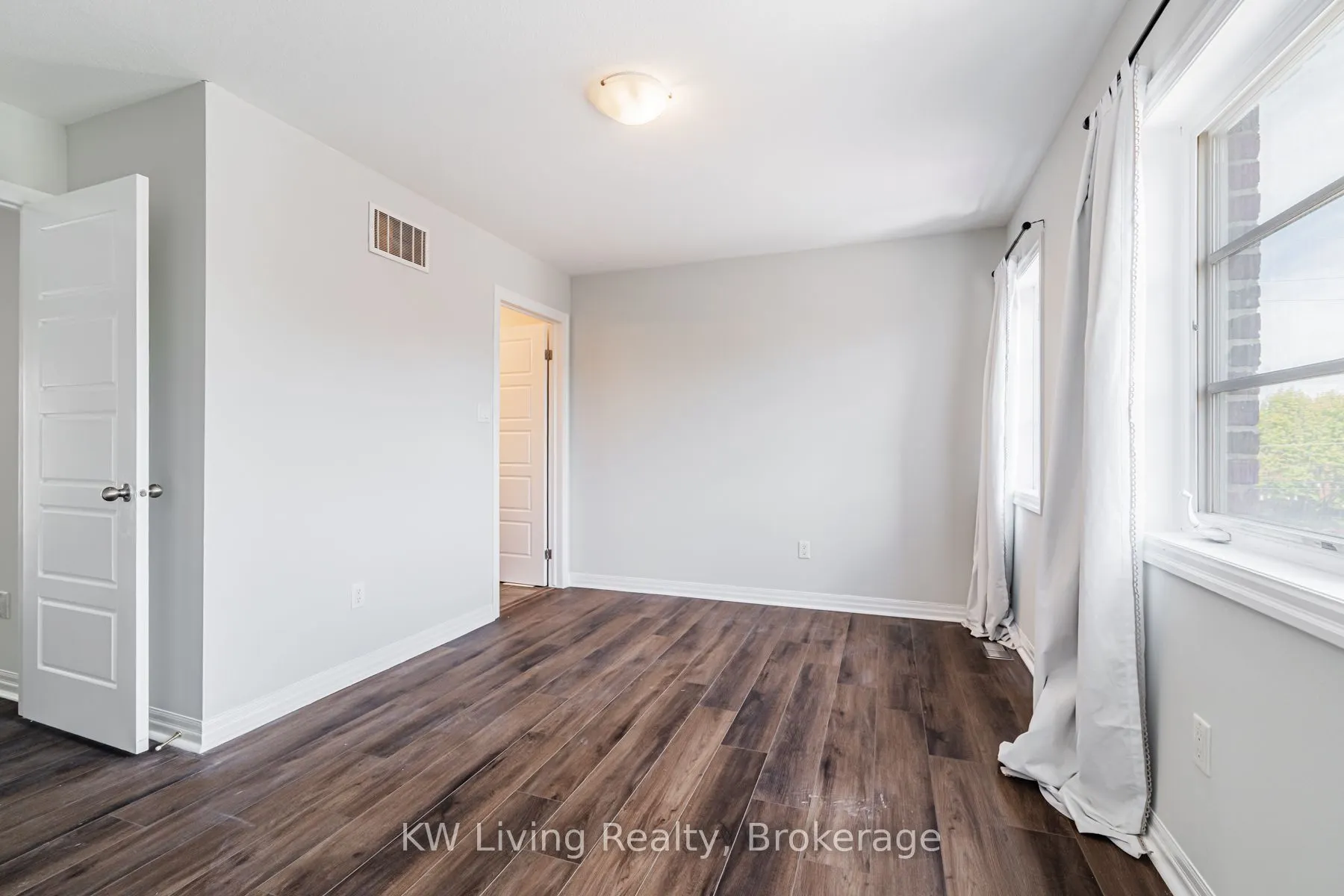 70 Plains Road W #18
