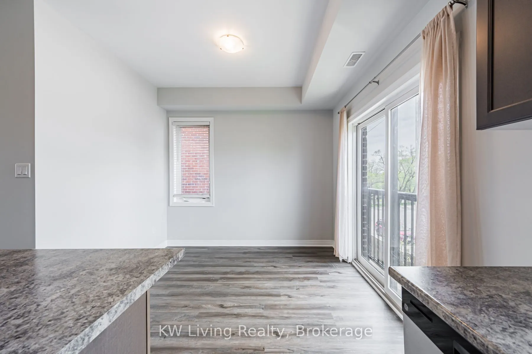 70 Plains Road W #18