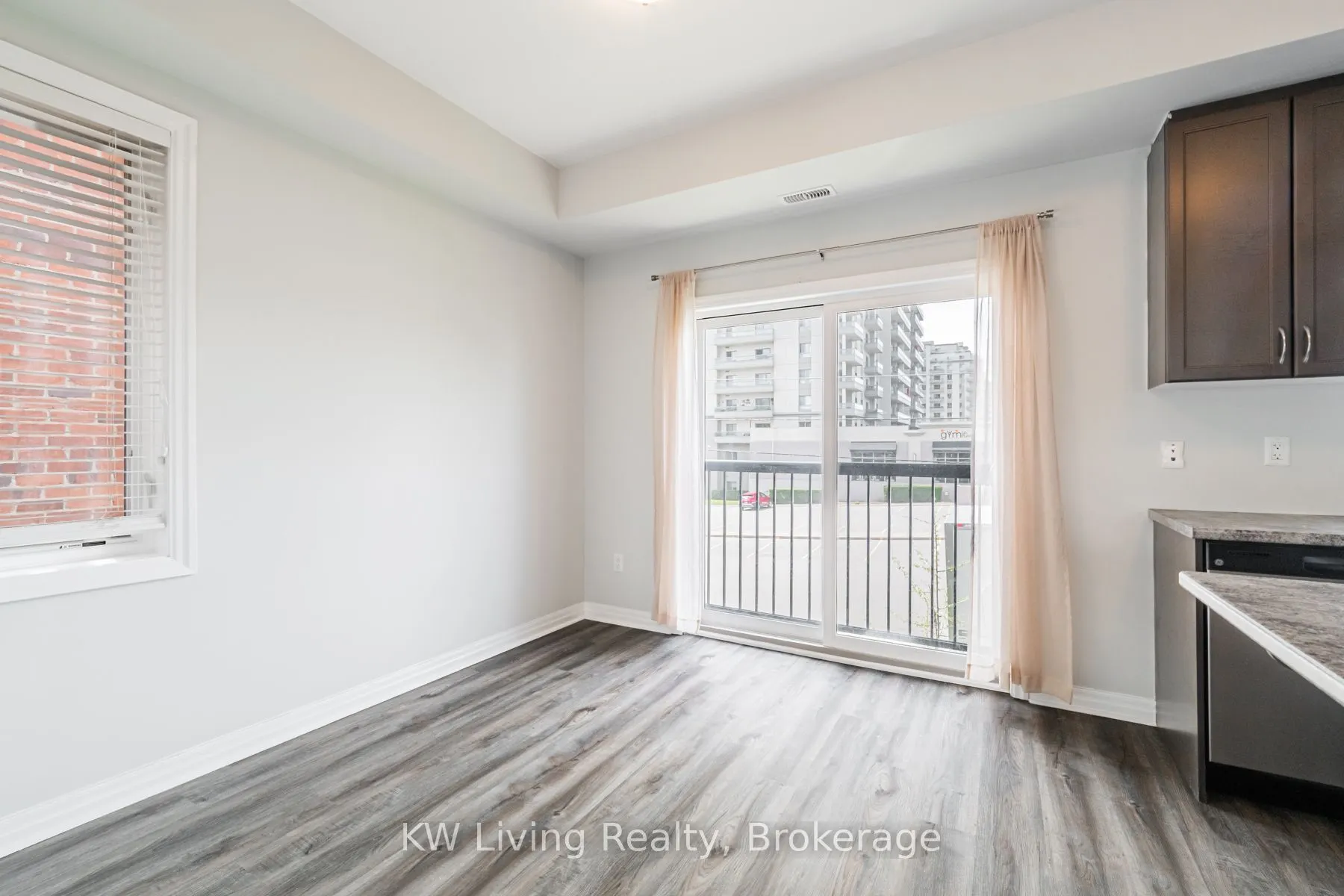 70 Plains Road W #18
