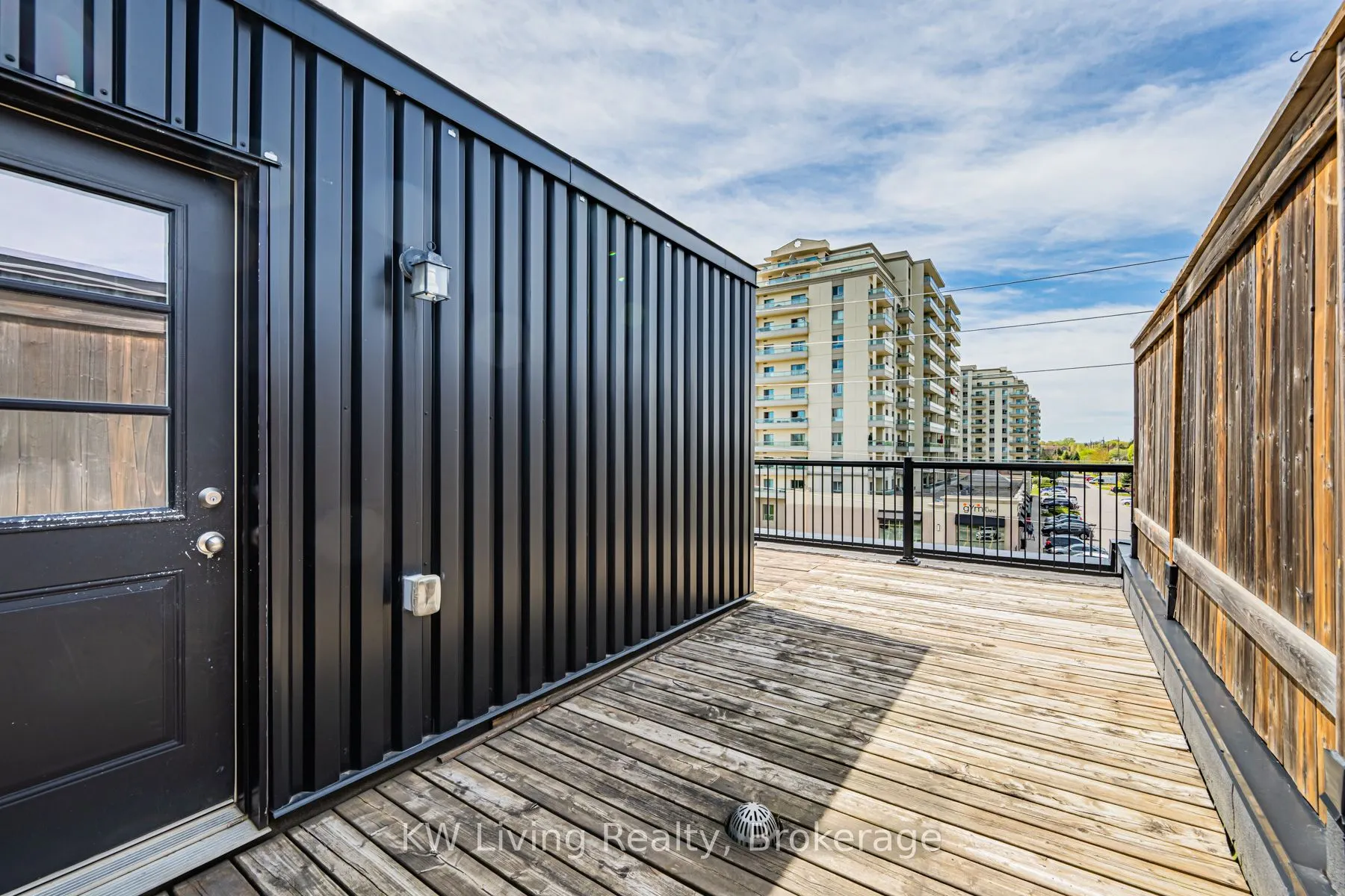70 Plains Road W #18