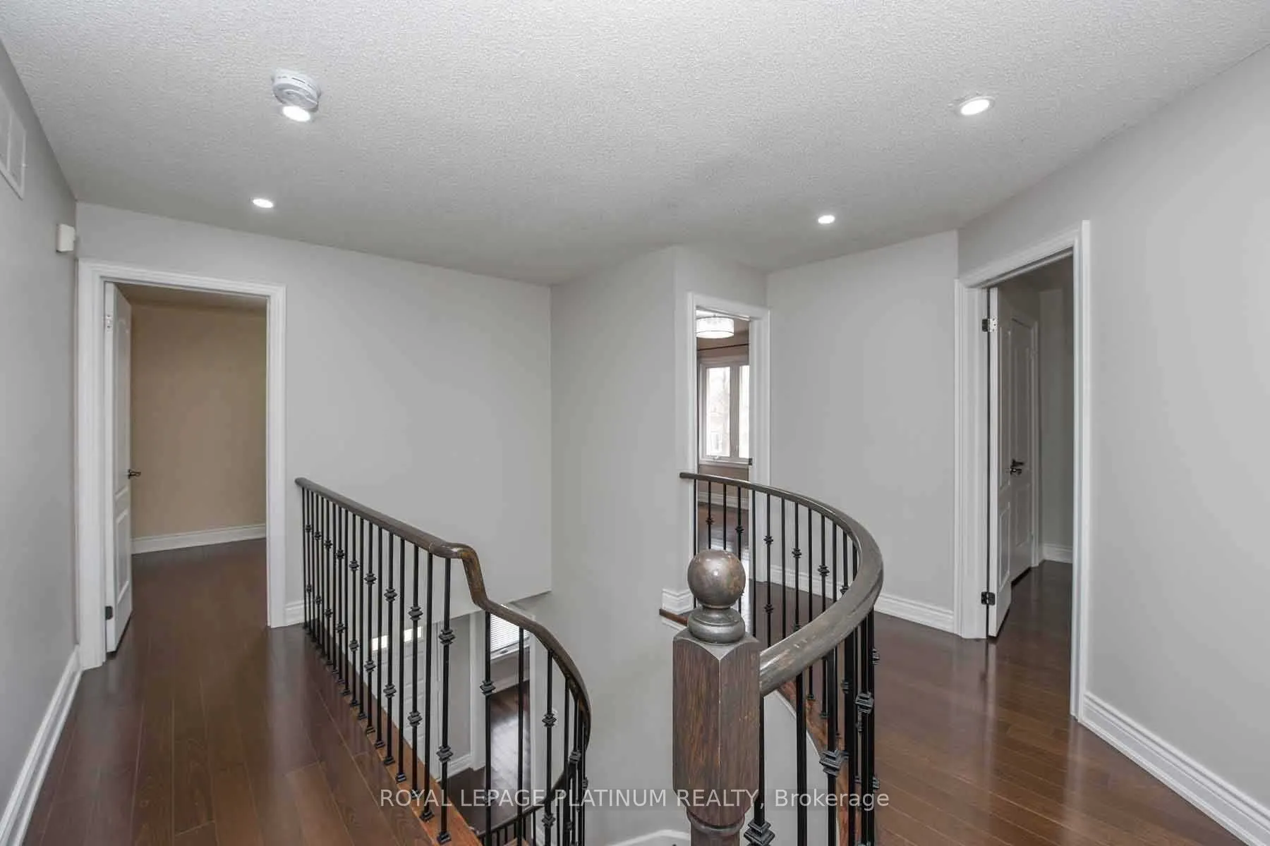 63 Lord Simcoe Drive