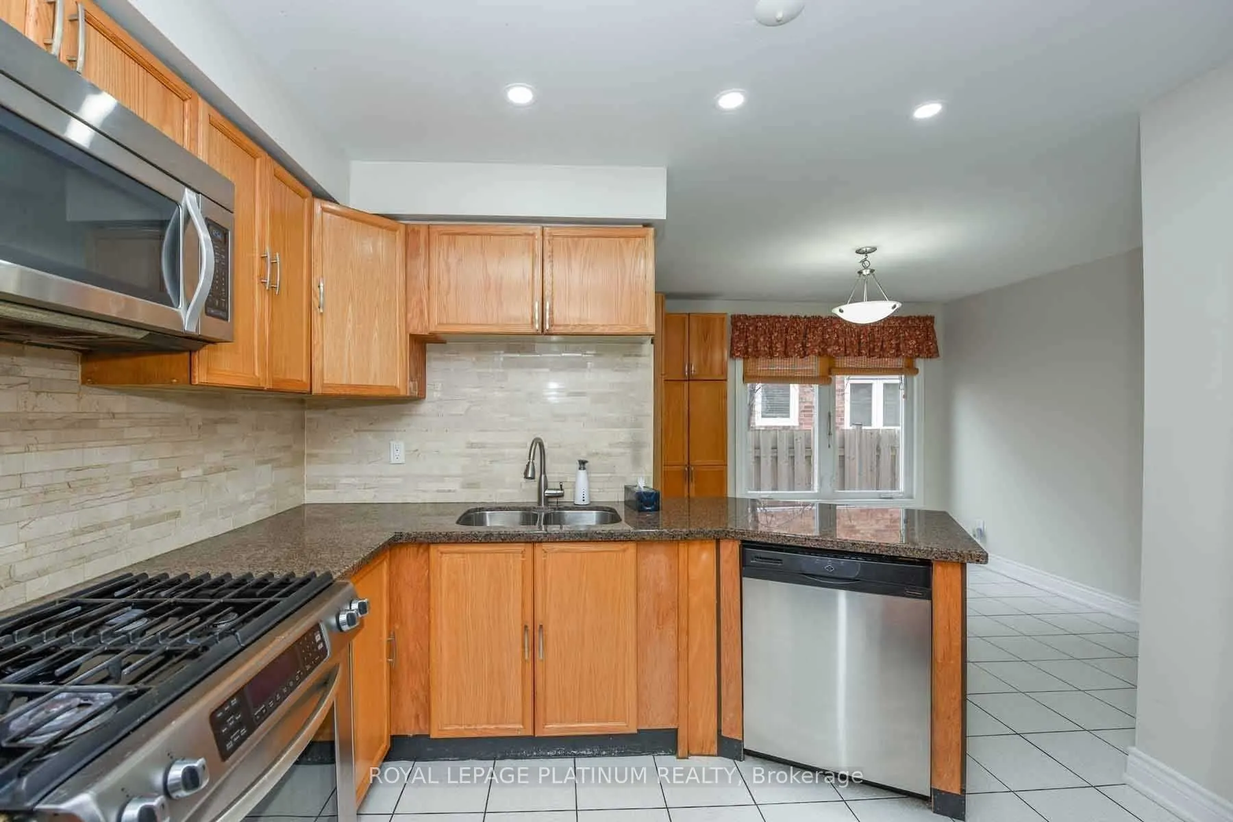 63 Lord Simcoe Drive