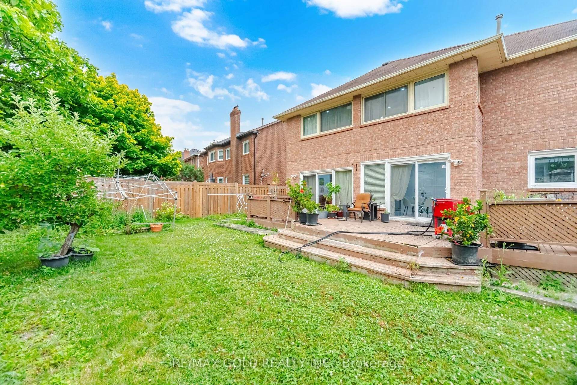 40 Kenpark Avenue