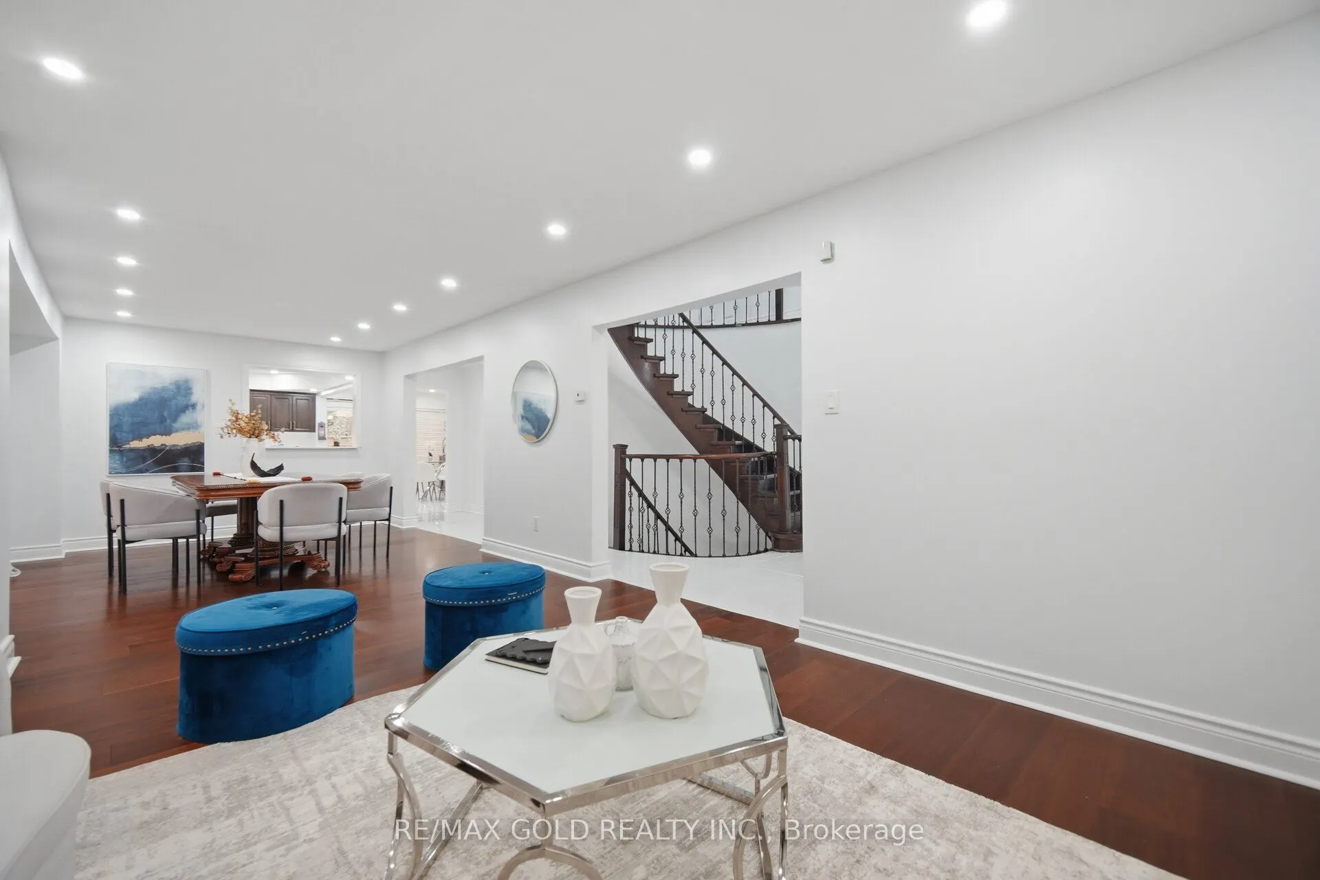 40 Kenpark Avenue