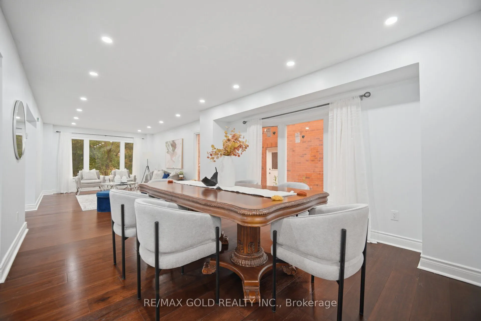 40 Kenpark Avenue