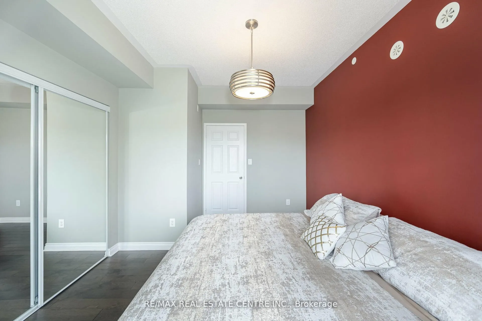 5150 Winston Churchill Boulevard #305