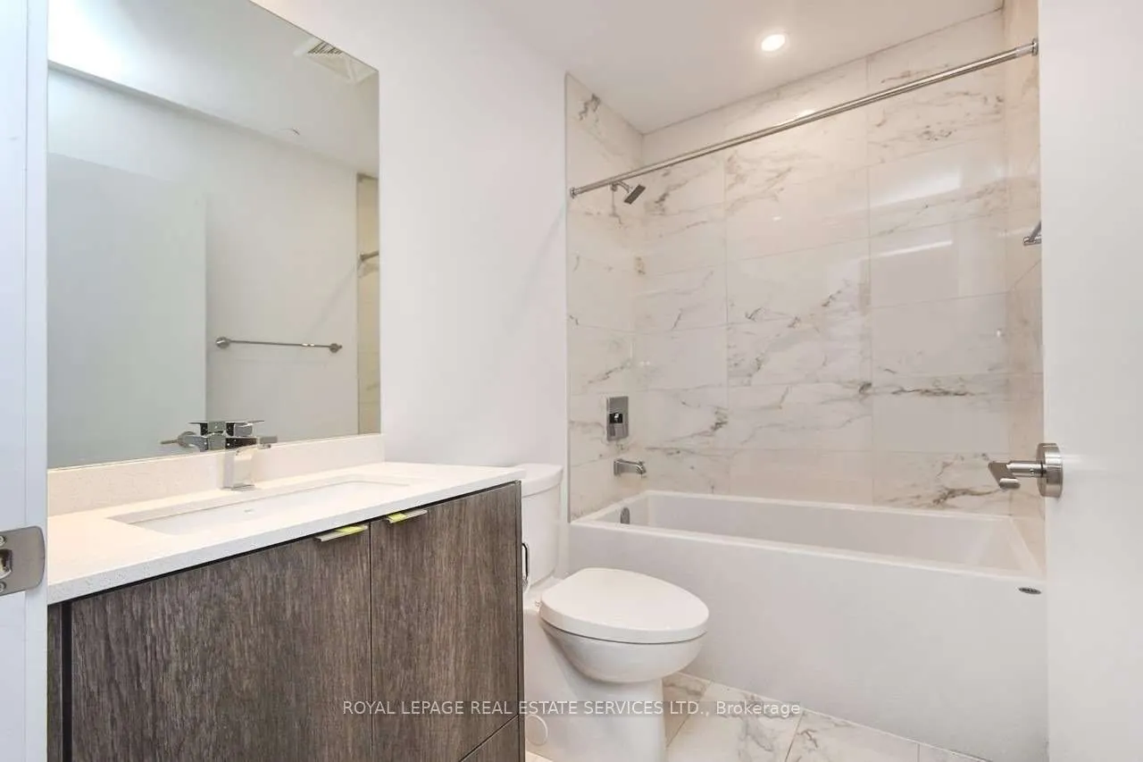 1928 Lake Shore Boulevard W #3511