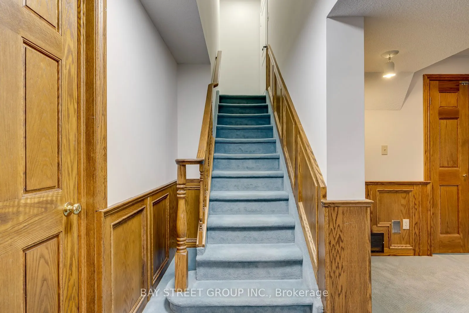 2234 Bennington Gate