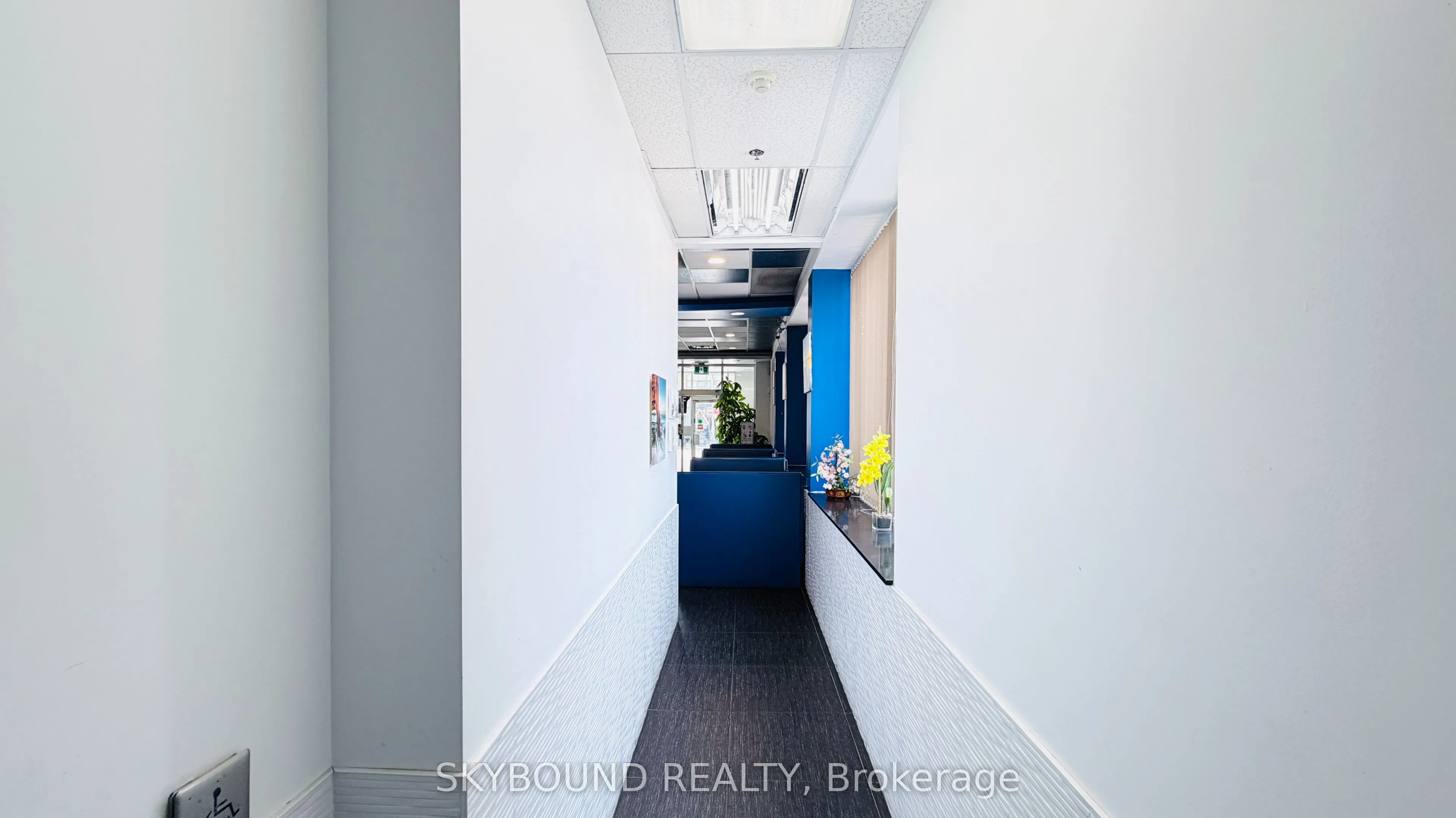 2814 Lakeshore Boulevard W #2