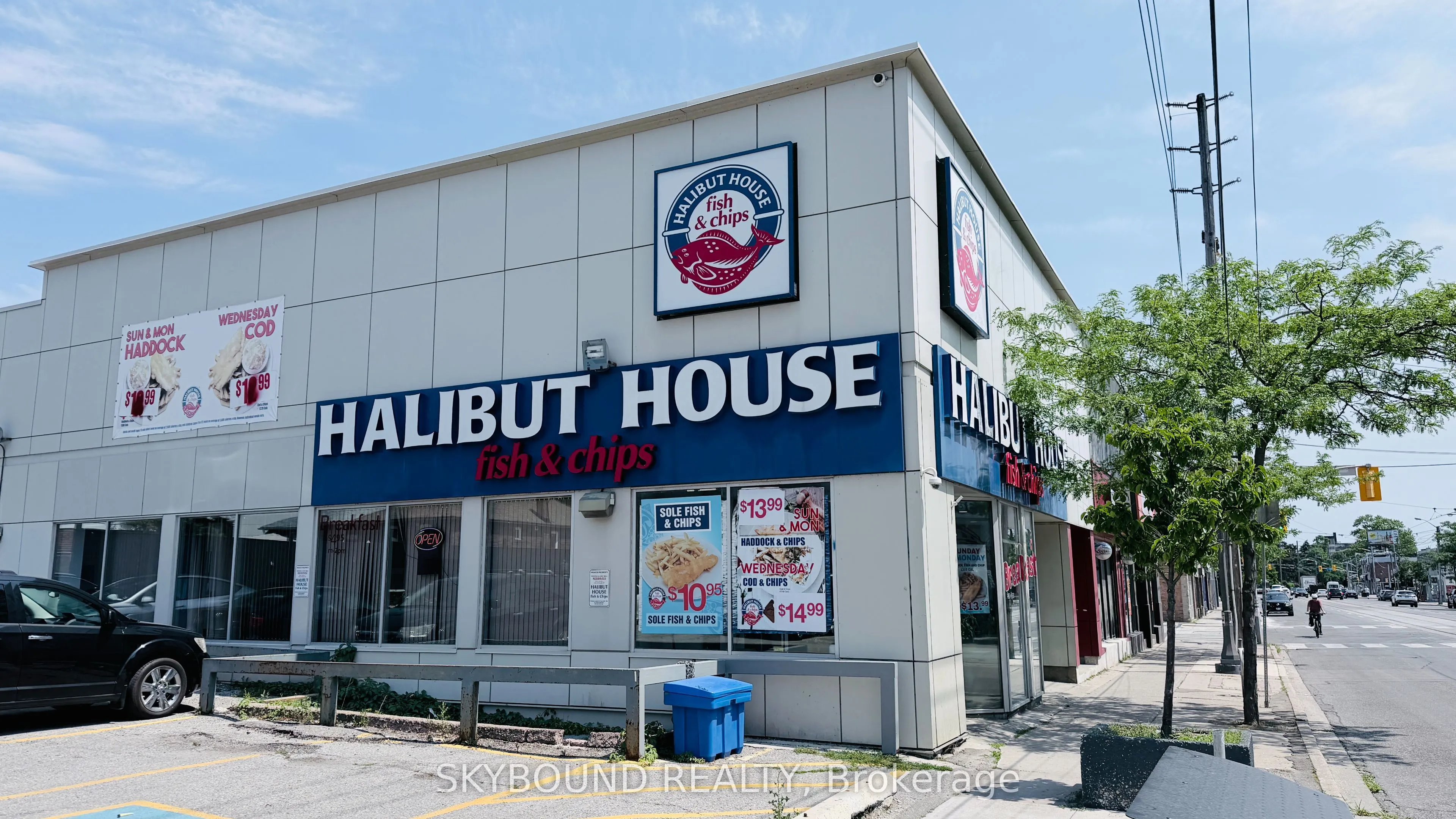 2814 Lakeshore Boulevard W #2