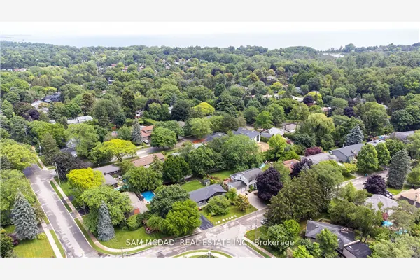 927 Ingersoll Court