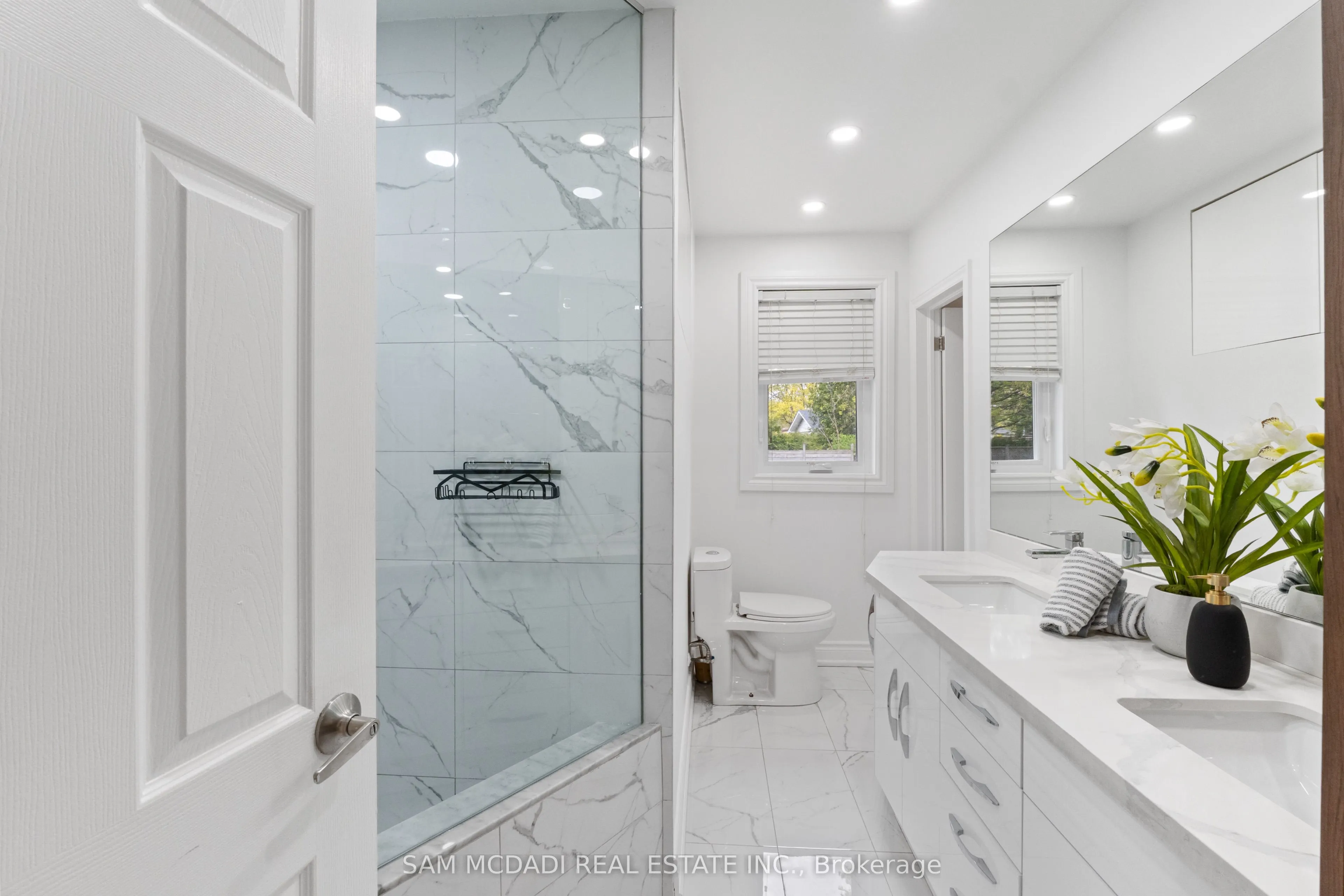 927 Ingersoll Court