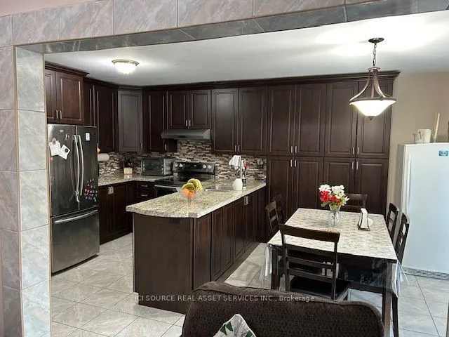 3546 Italia Crescent