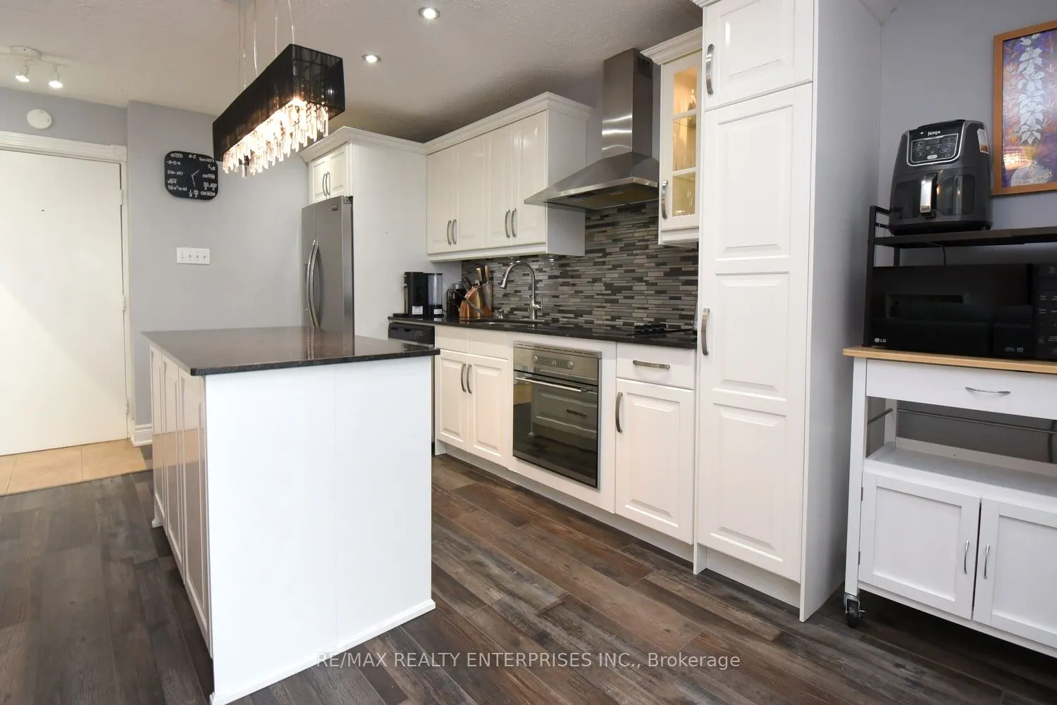 2001 Bonnymede Drive #119