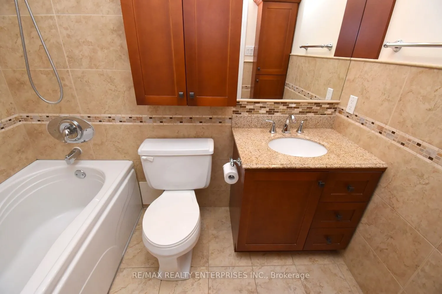 2001 Bonnymede Drive #119