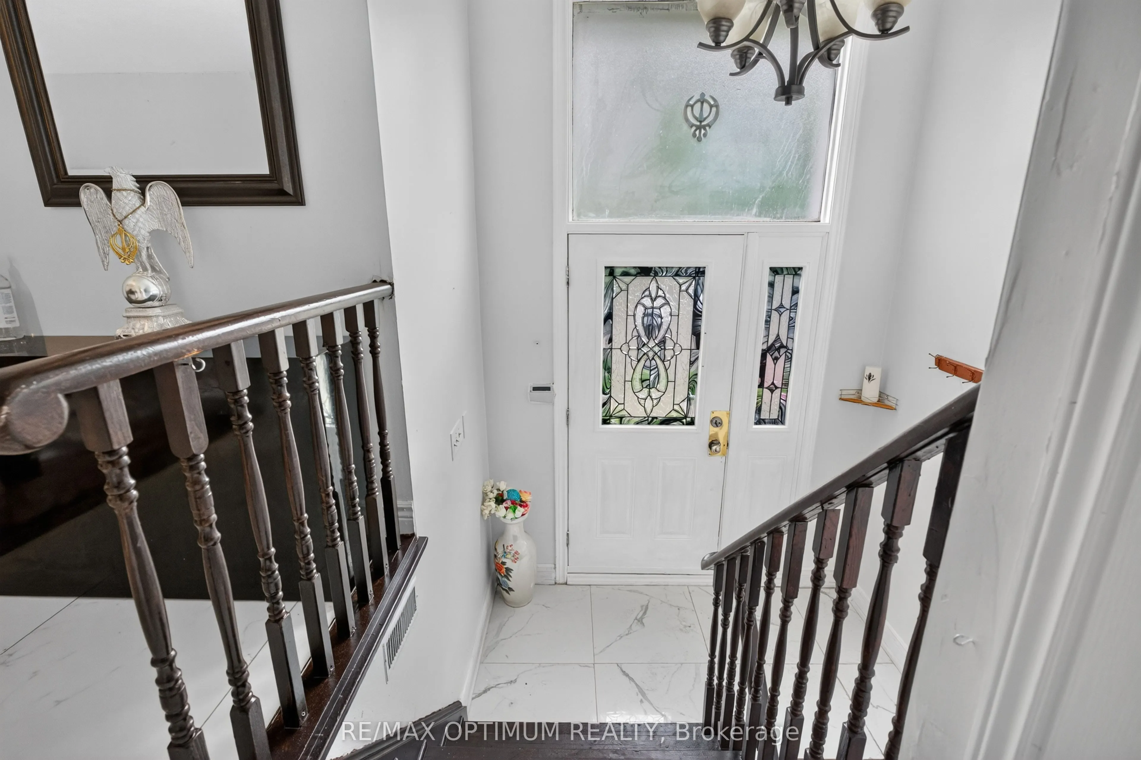 18 Curtis Drive