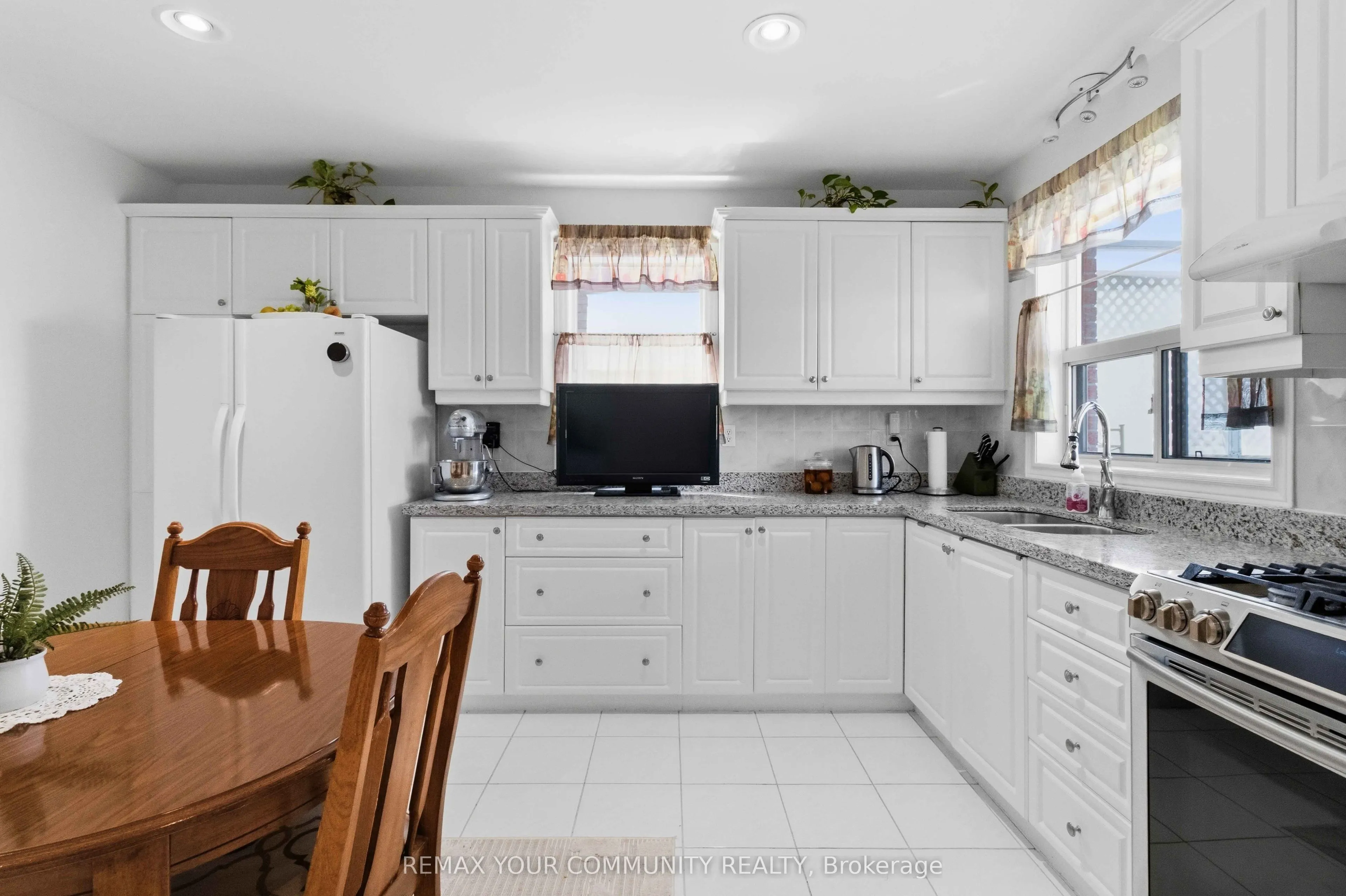 32 Kirknewton Road