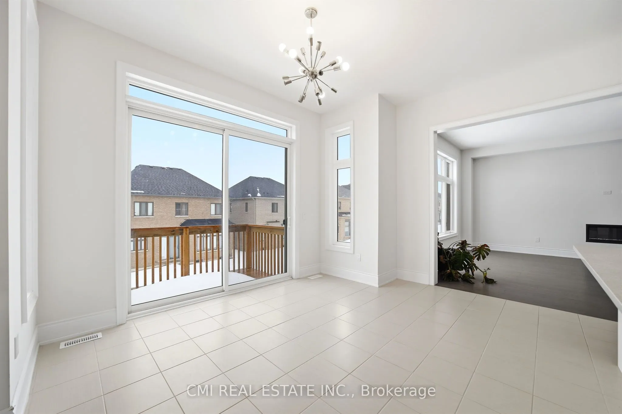 125 Raspberry Ridge Avenue