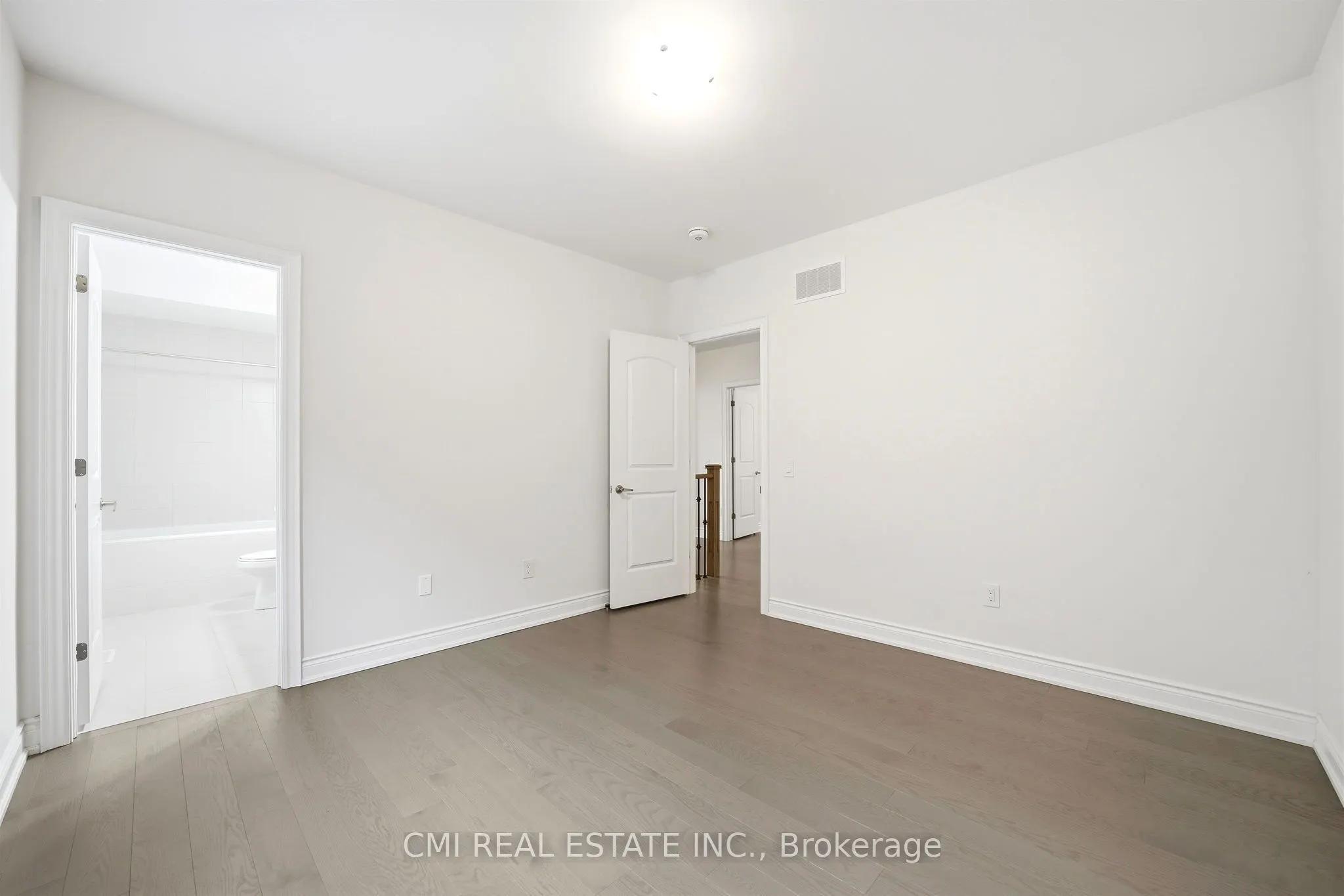 125 Raspberry Ridge Avenue