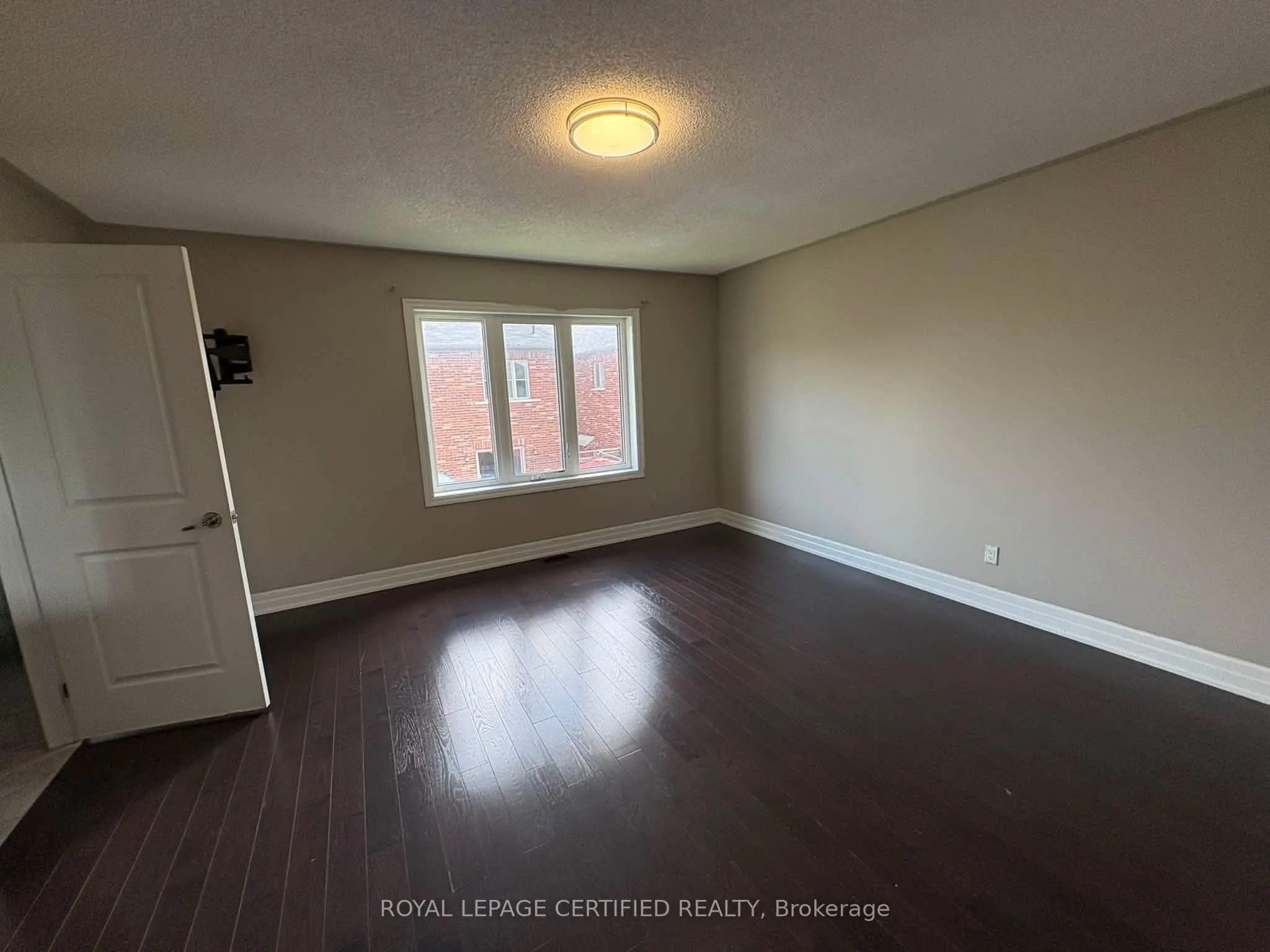 271 Andrews Trail #Upper