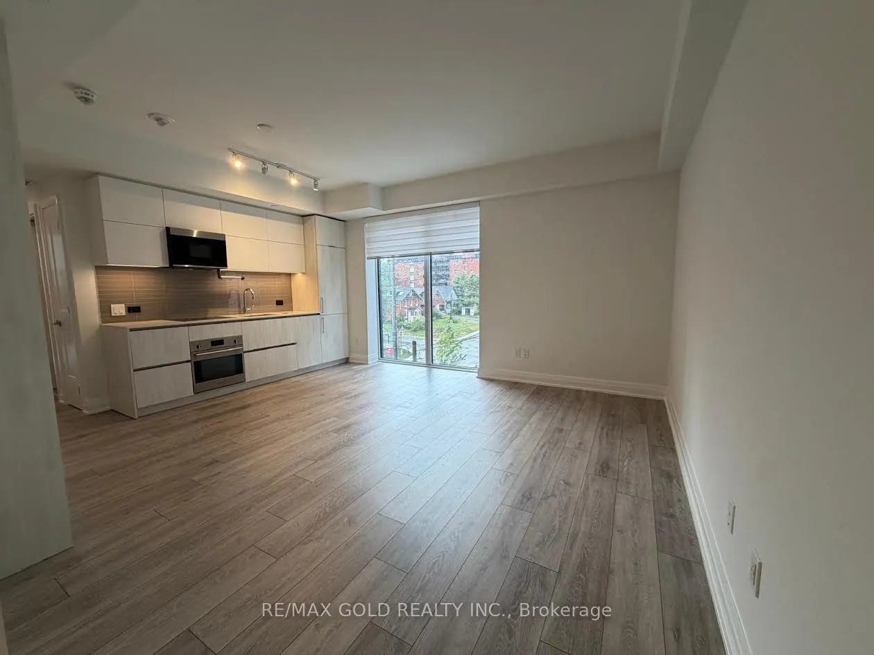 21 Park Street E #318