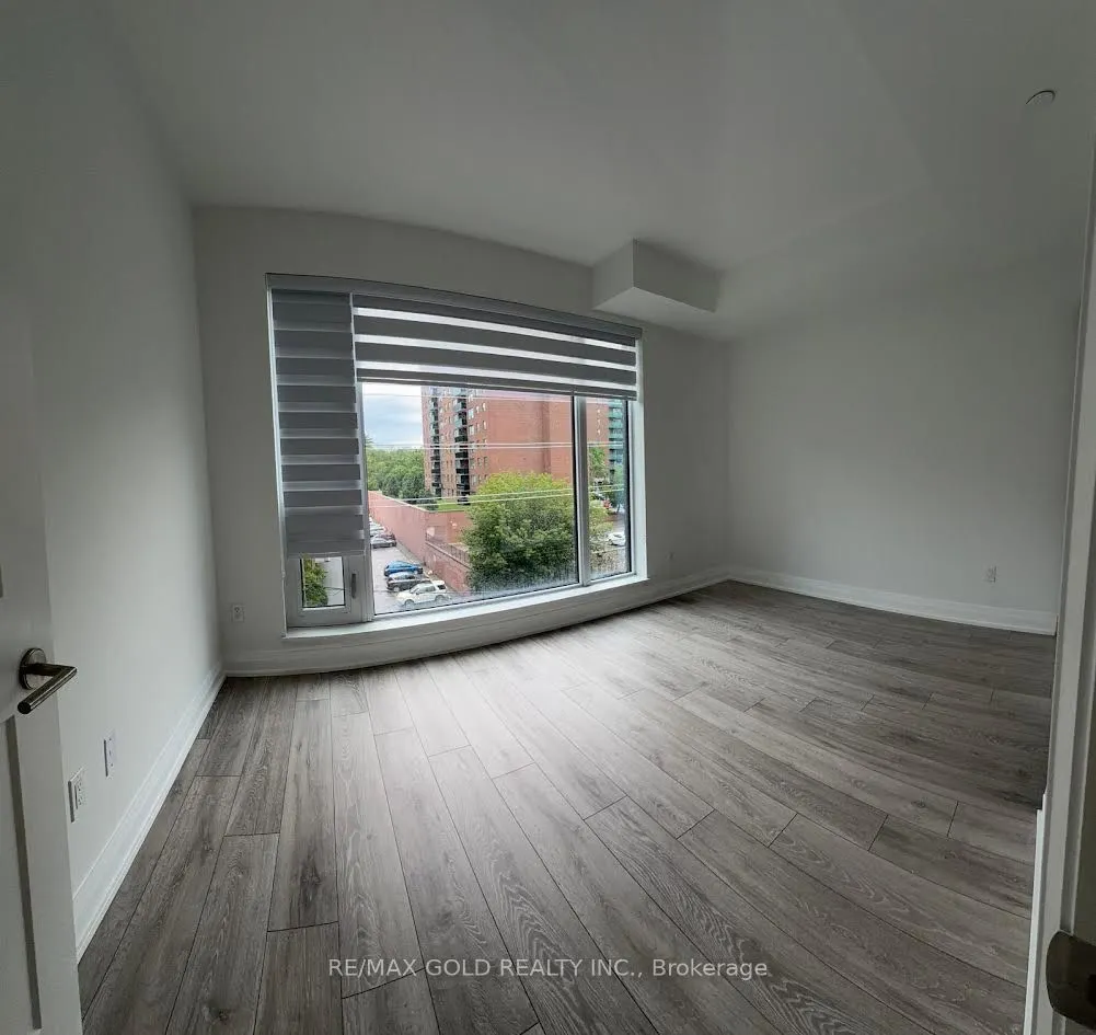 21 Park Street E #318