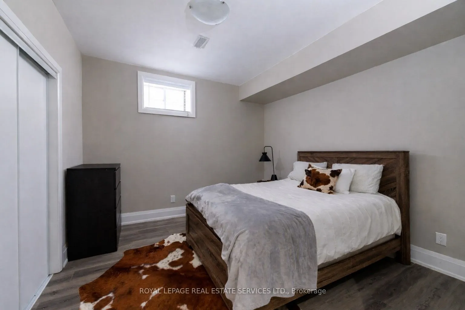 175 Burloak Drive W