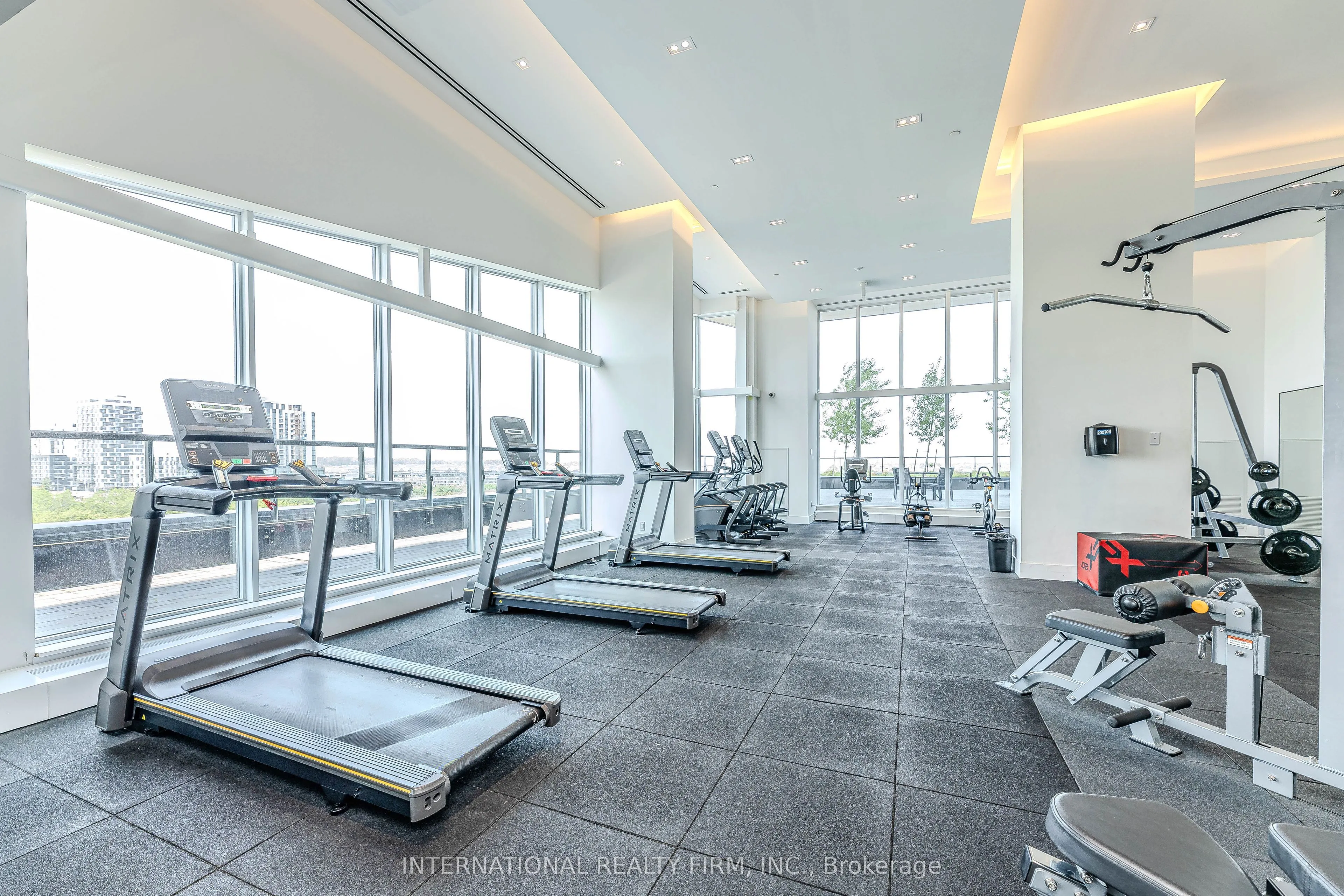 2481 Taunton Road #804