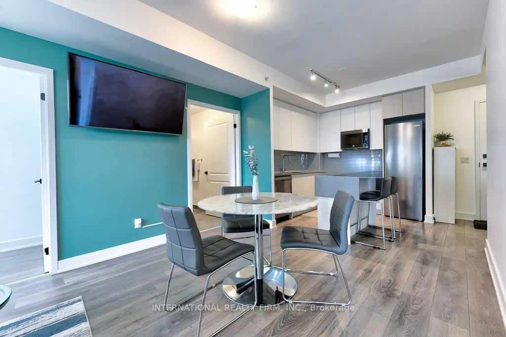 2481 Taunton Road #804