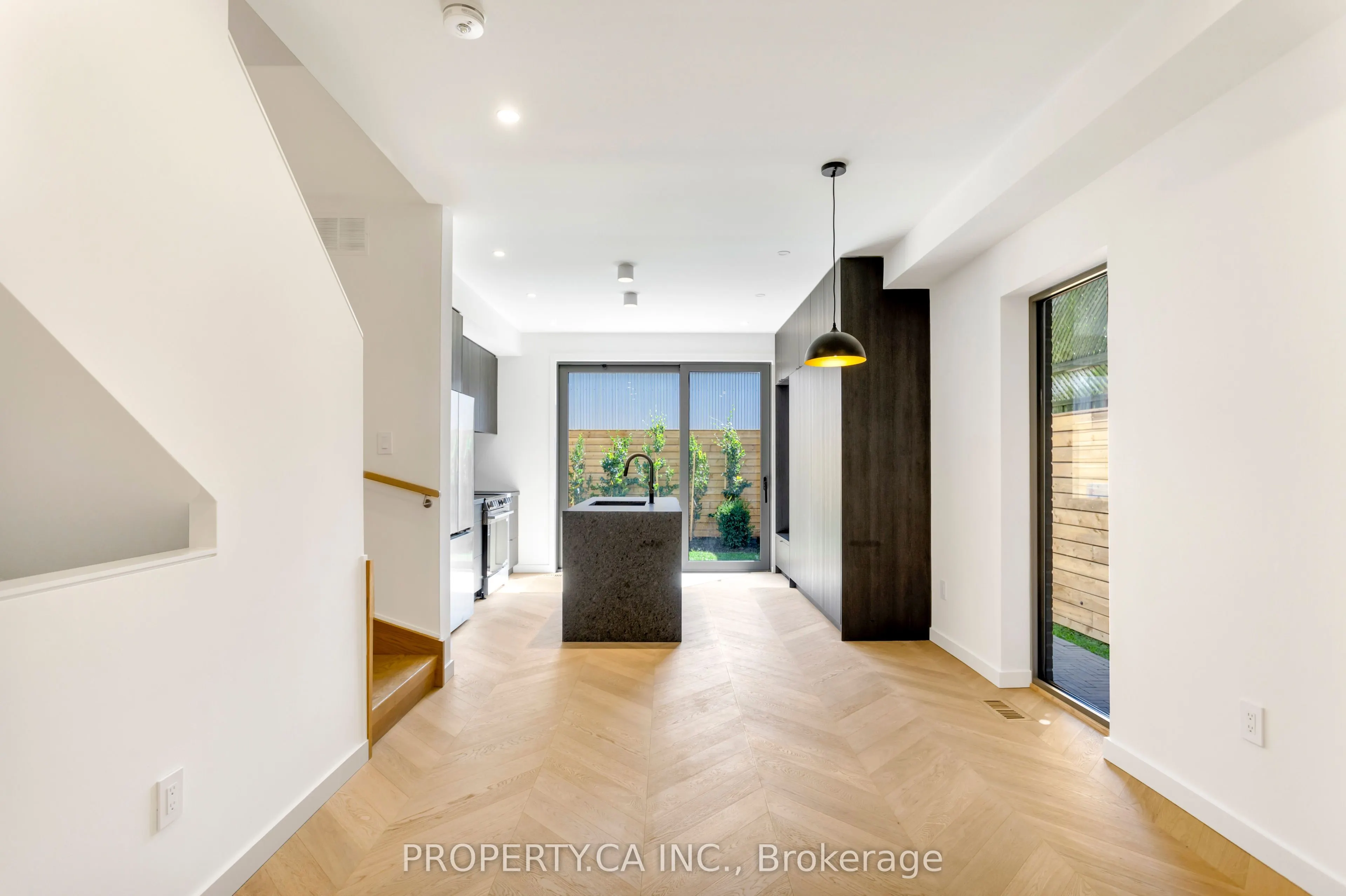 301 Keele Street #Unit #4