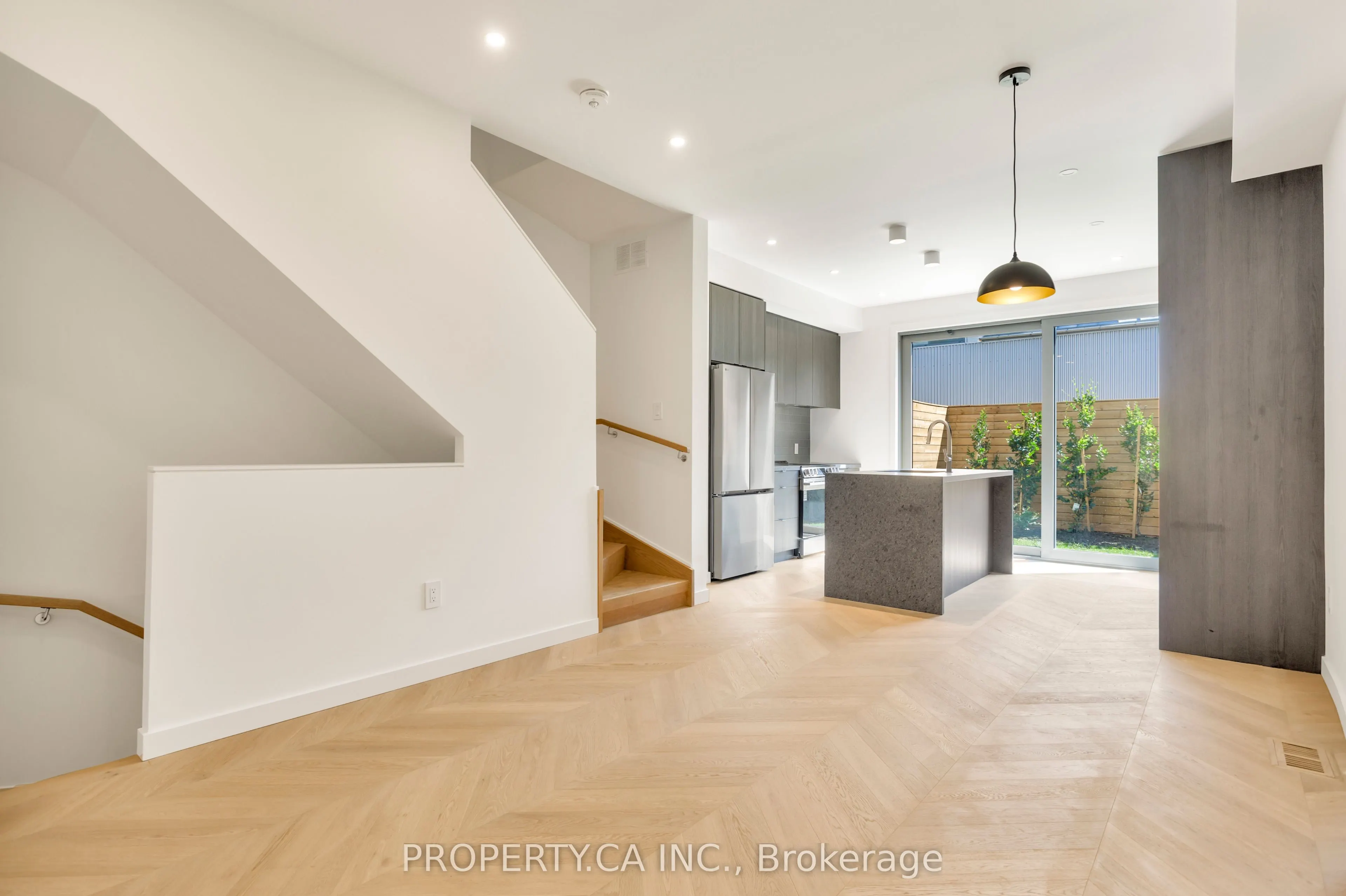 301 Keele Street #Unit #4