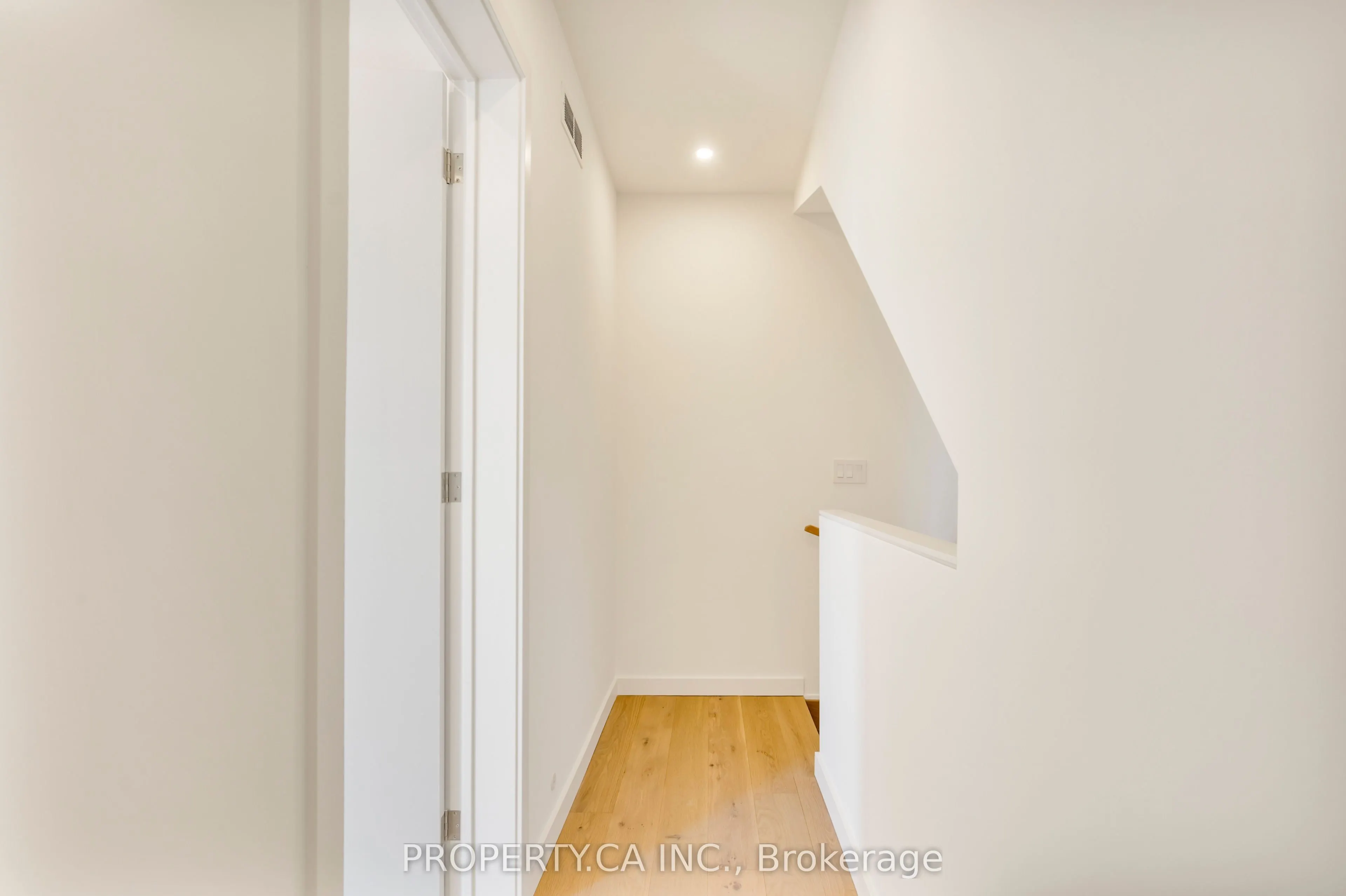 301 Keele Street #Unit #4