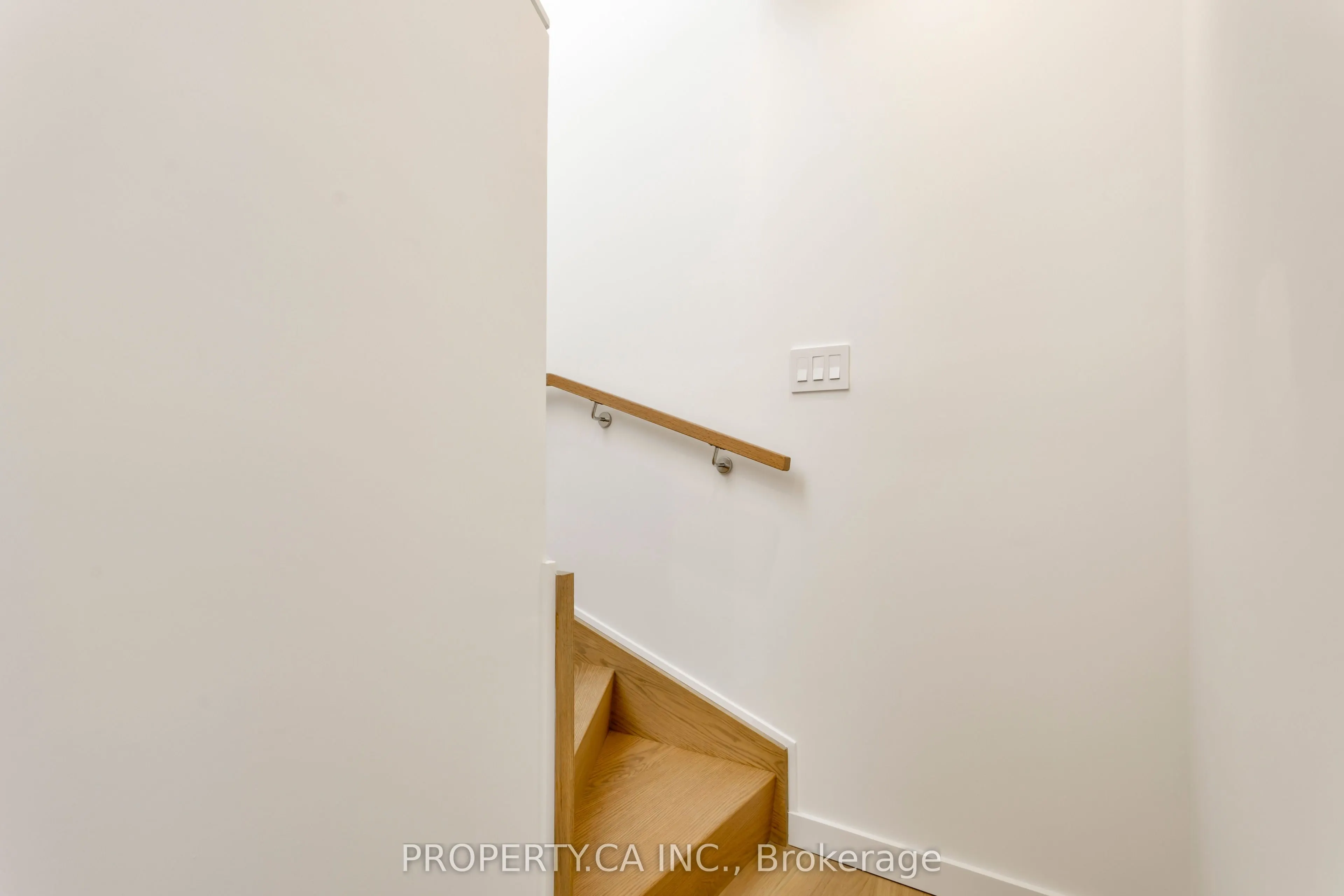 301 Keele Street #Unit #4