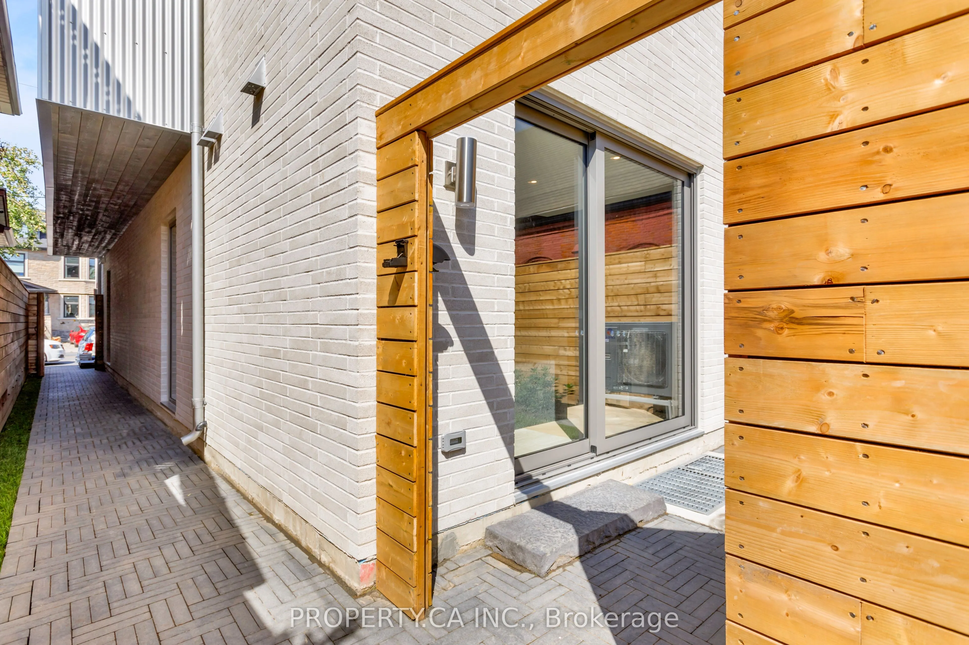 301 Keele Street #Unit #4