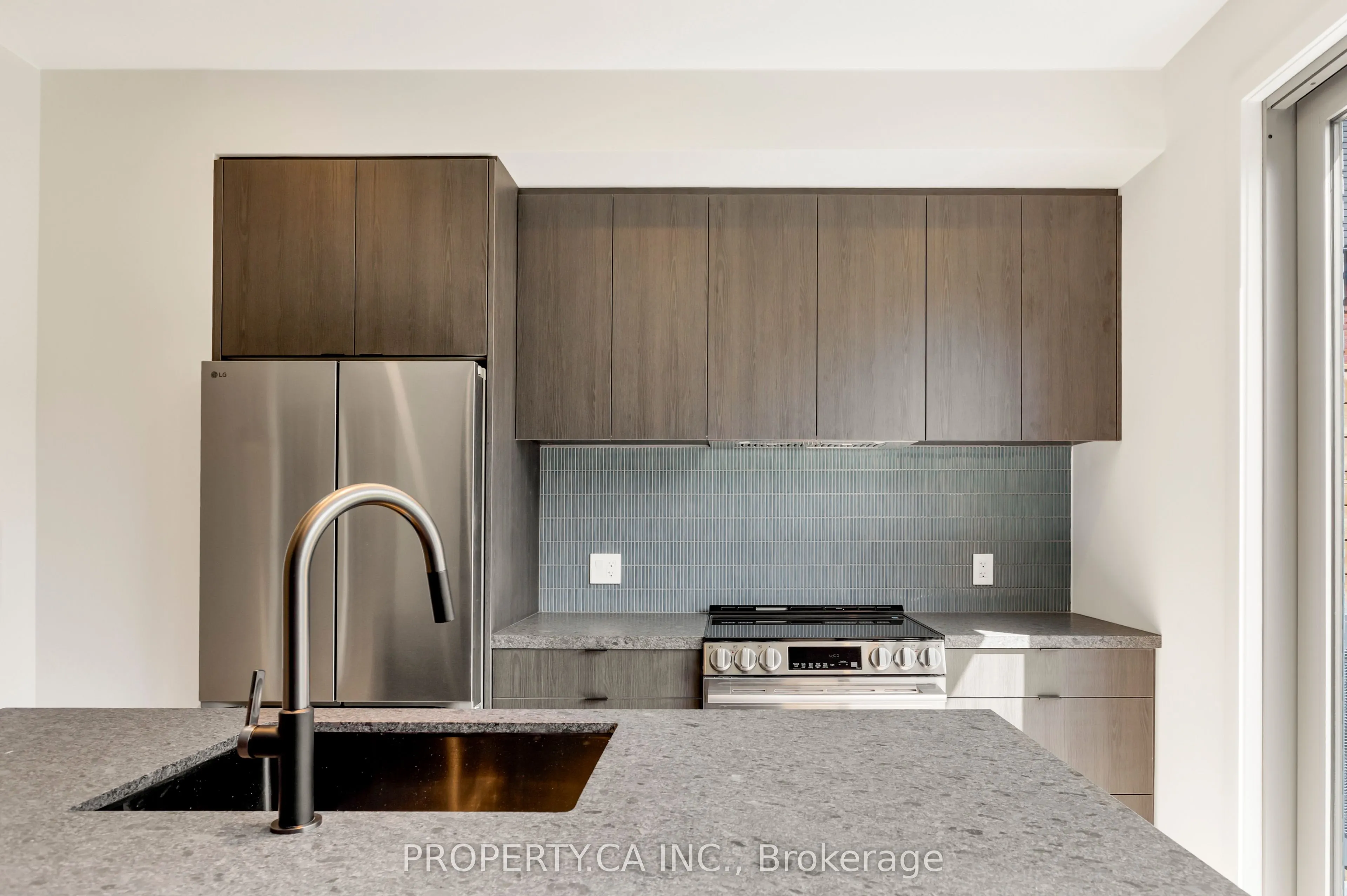 301 Keele Street #Unit #4