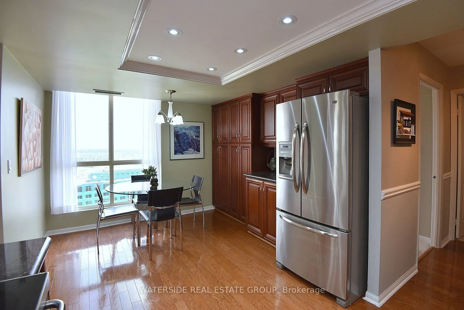 55 Kingsbridge Garden Circle #2210